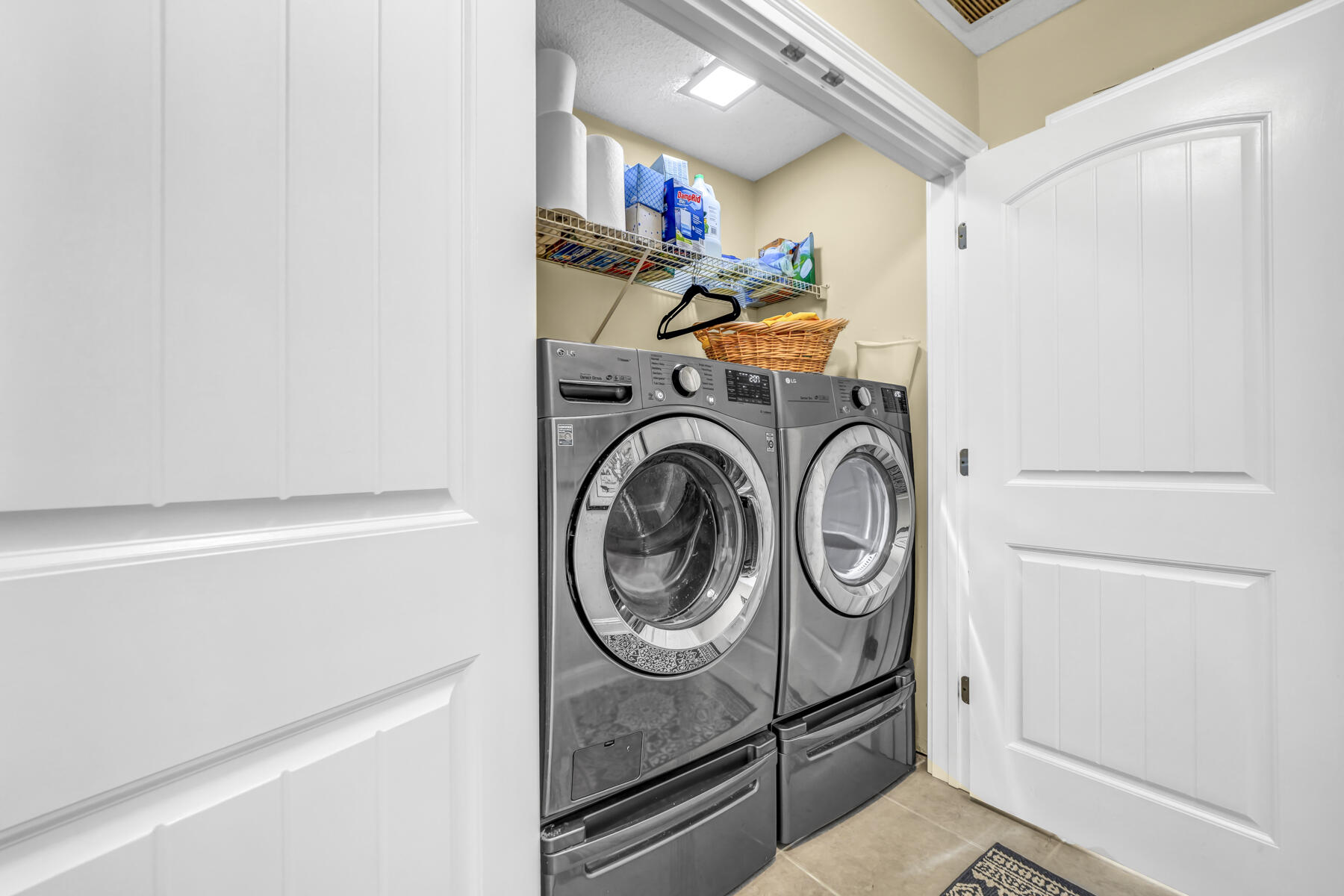 ROYAL OAK VILLAGE - Residential