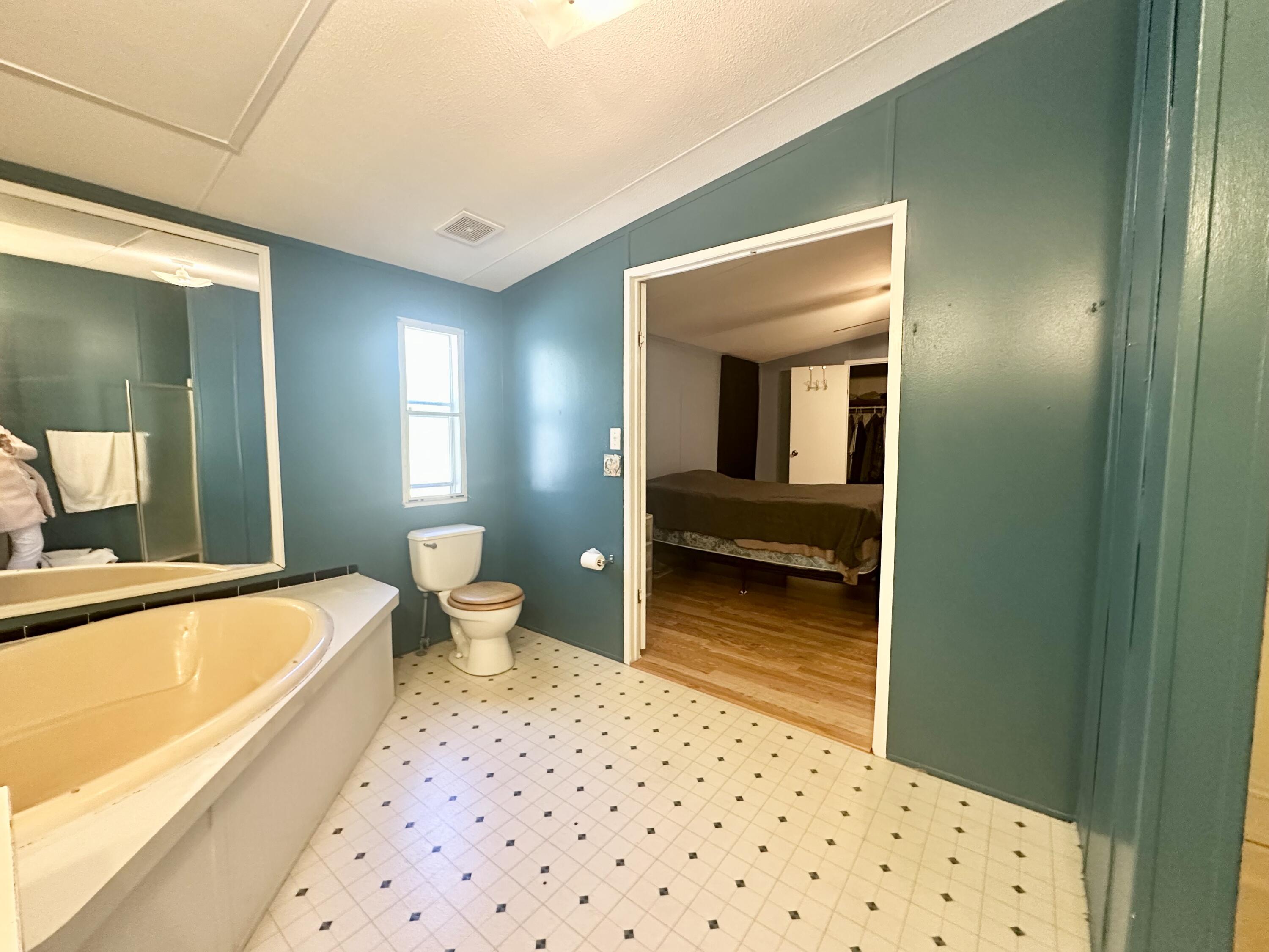 BAYSIDE HEIGHTS RANCHETTES - Residential