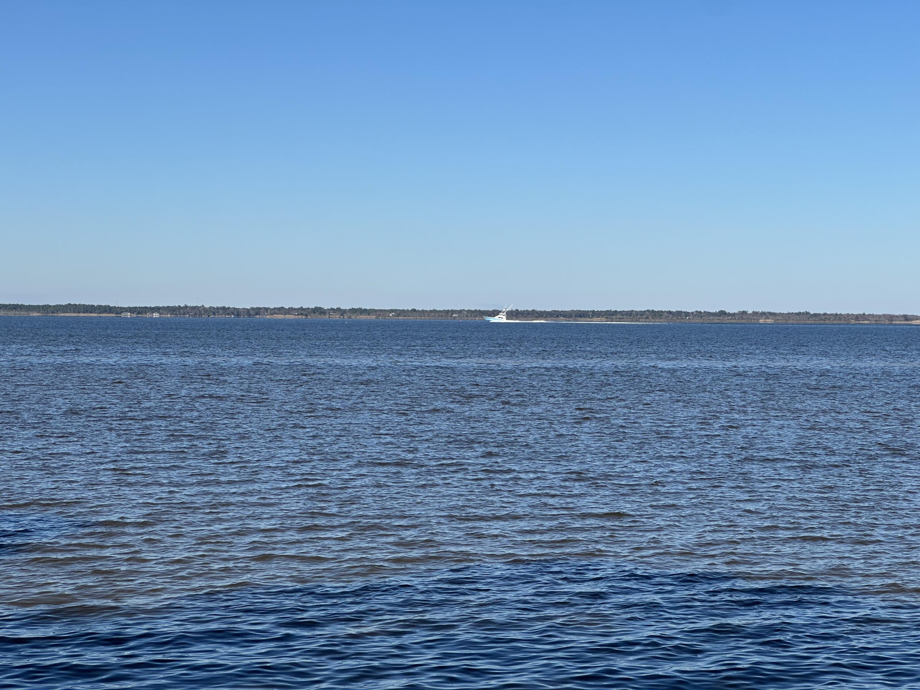 BAYSIDE HEIGHTS RANCHETTES - Residential