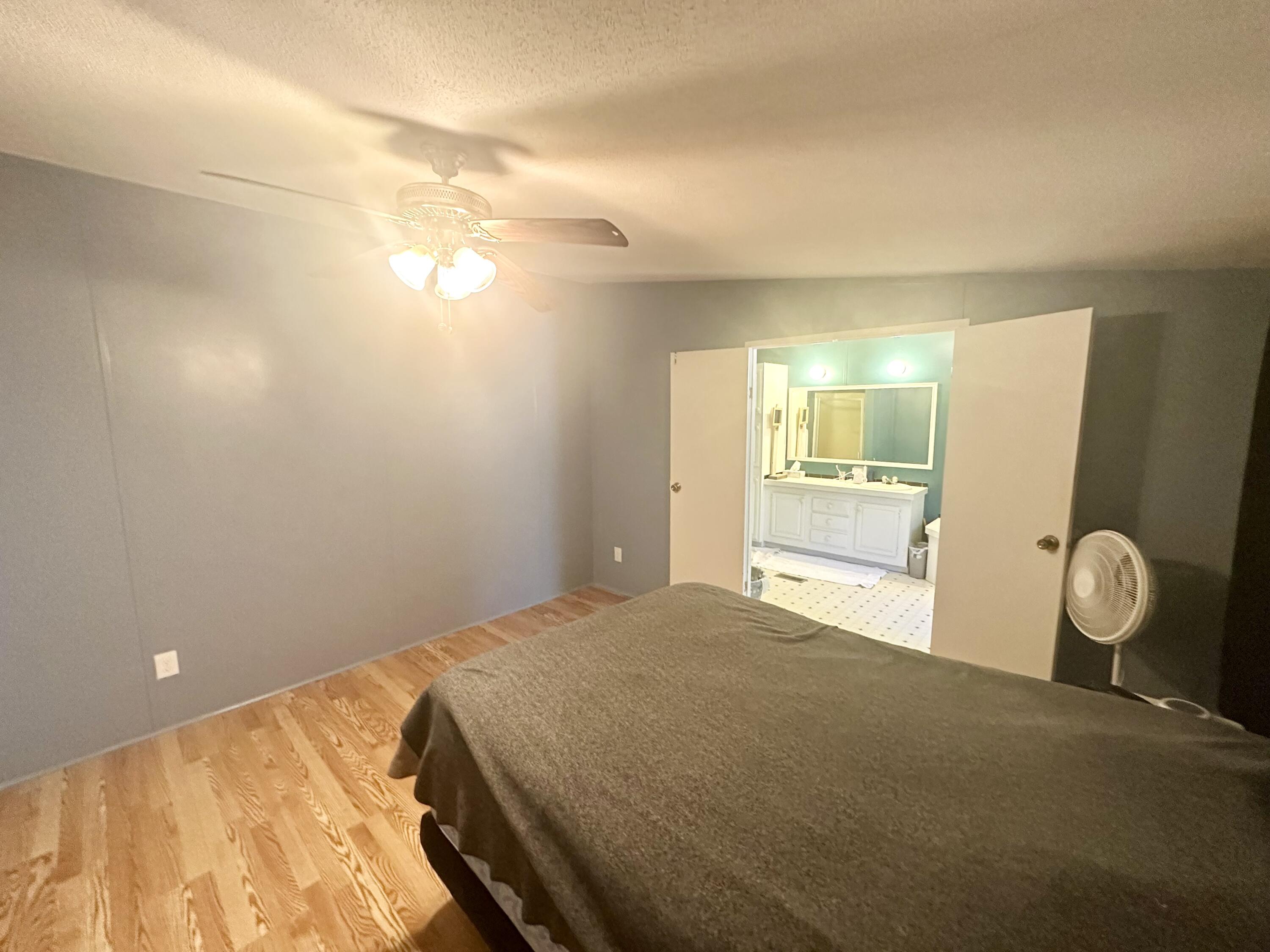 BAYSIDE HEIGHTS RANCHETTES - Residential