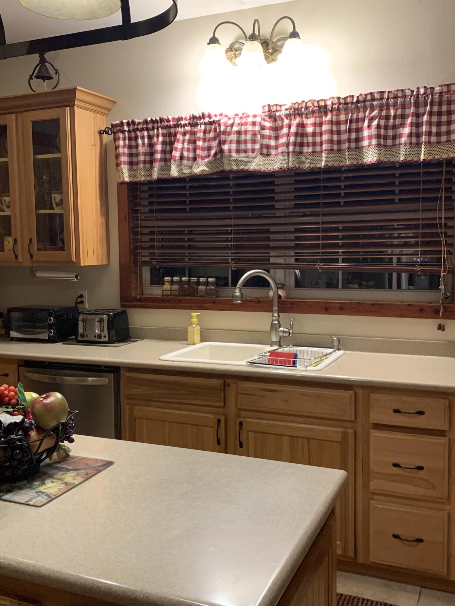 MAGNOLIA BAYE - Residential