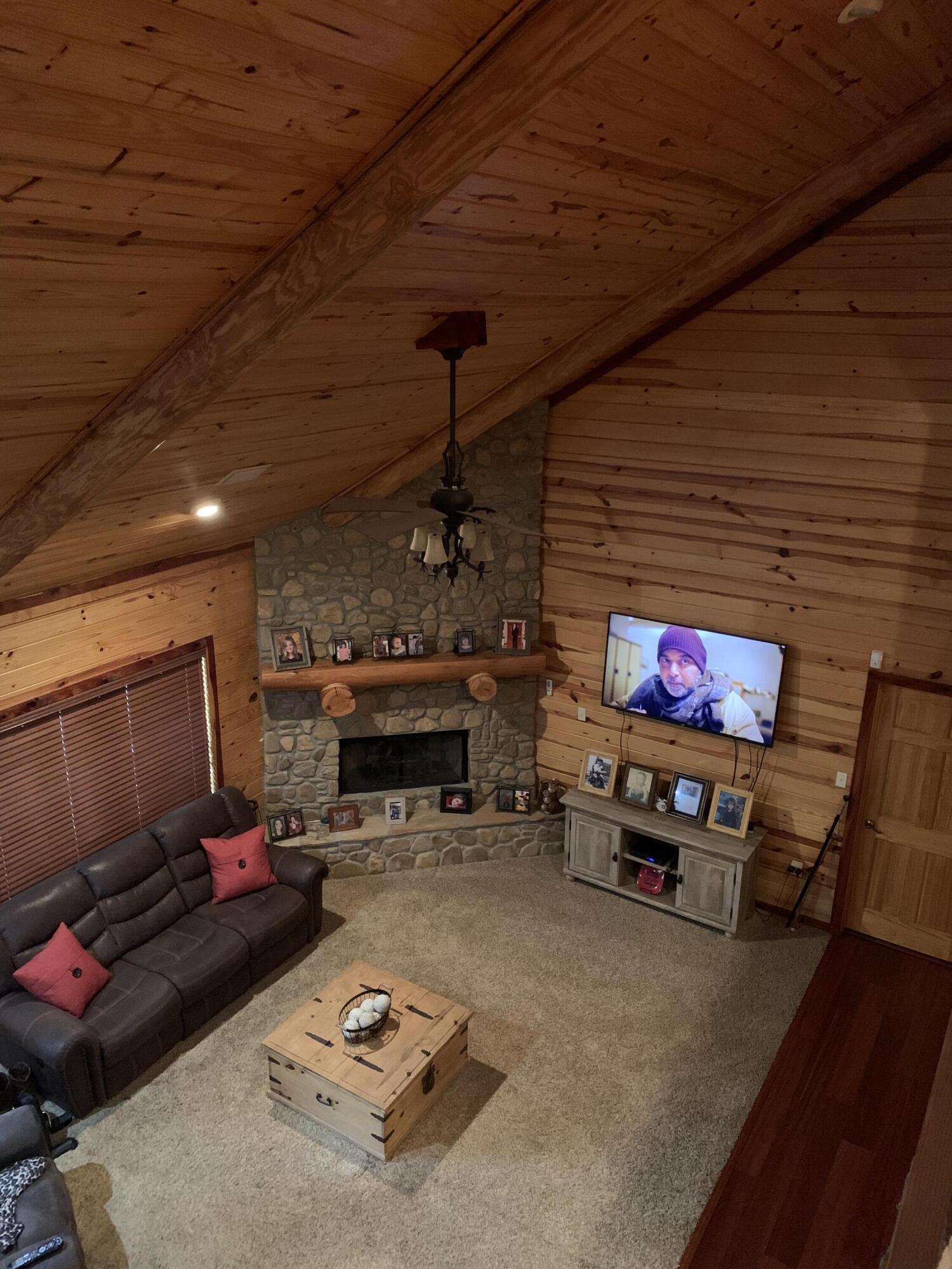 MAGNOLIA BAYE - Residential