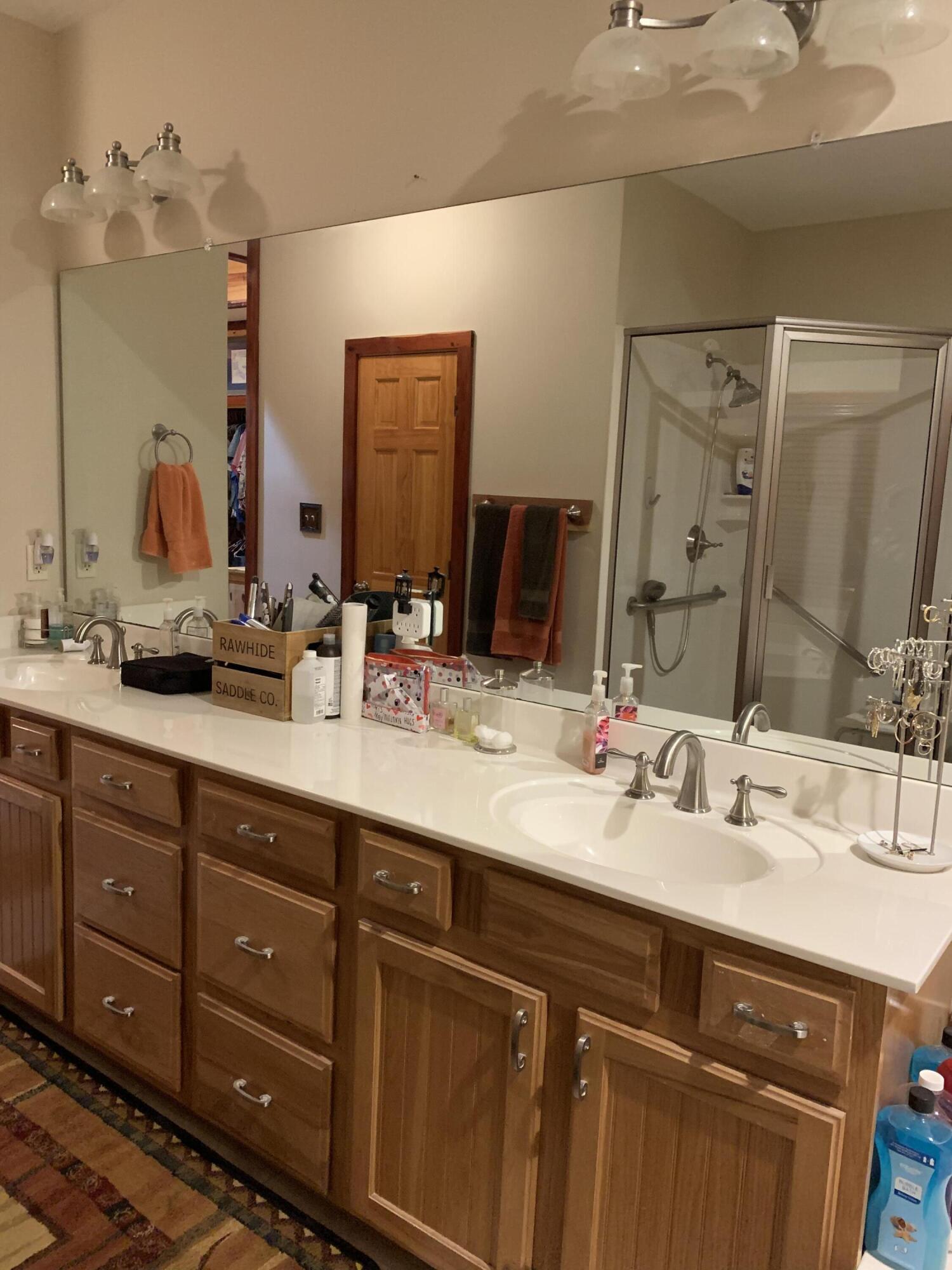 MAGNOLIA BAYE - Residential