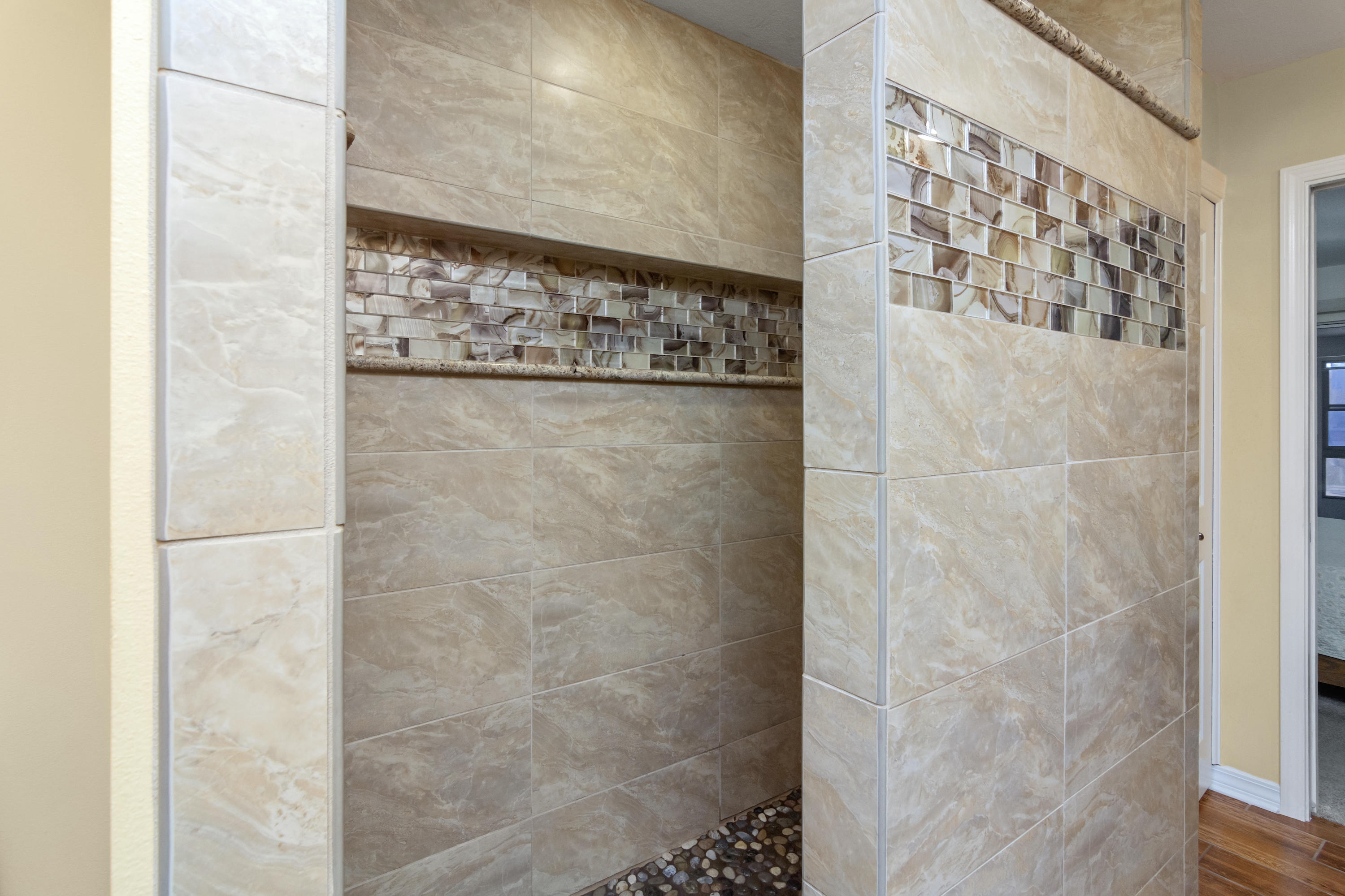 EMERALD ESTATES - Residential