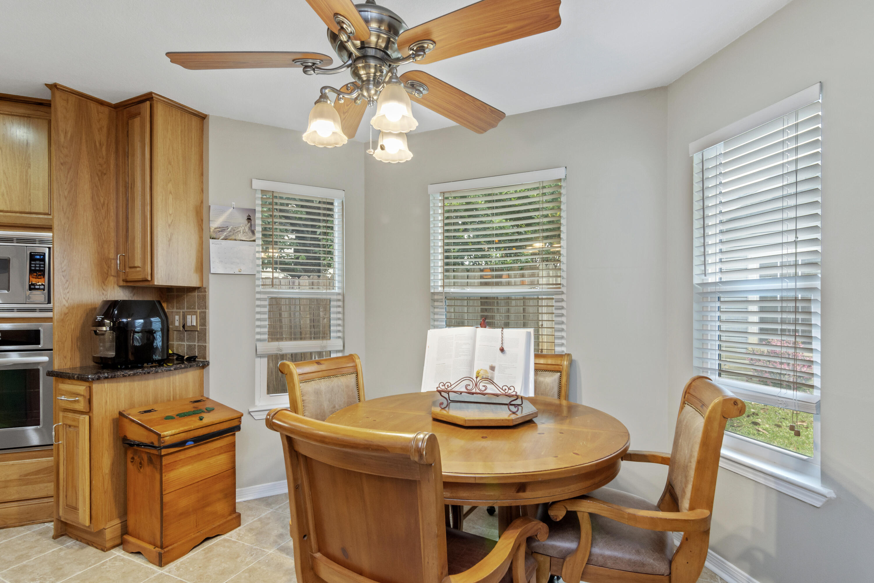 EMERALD ESTATES - Residential