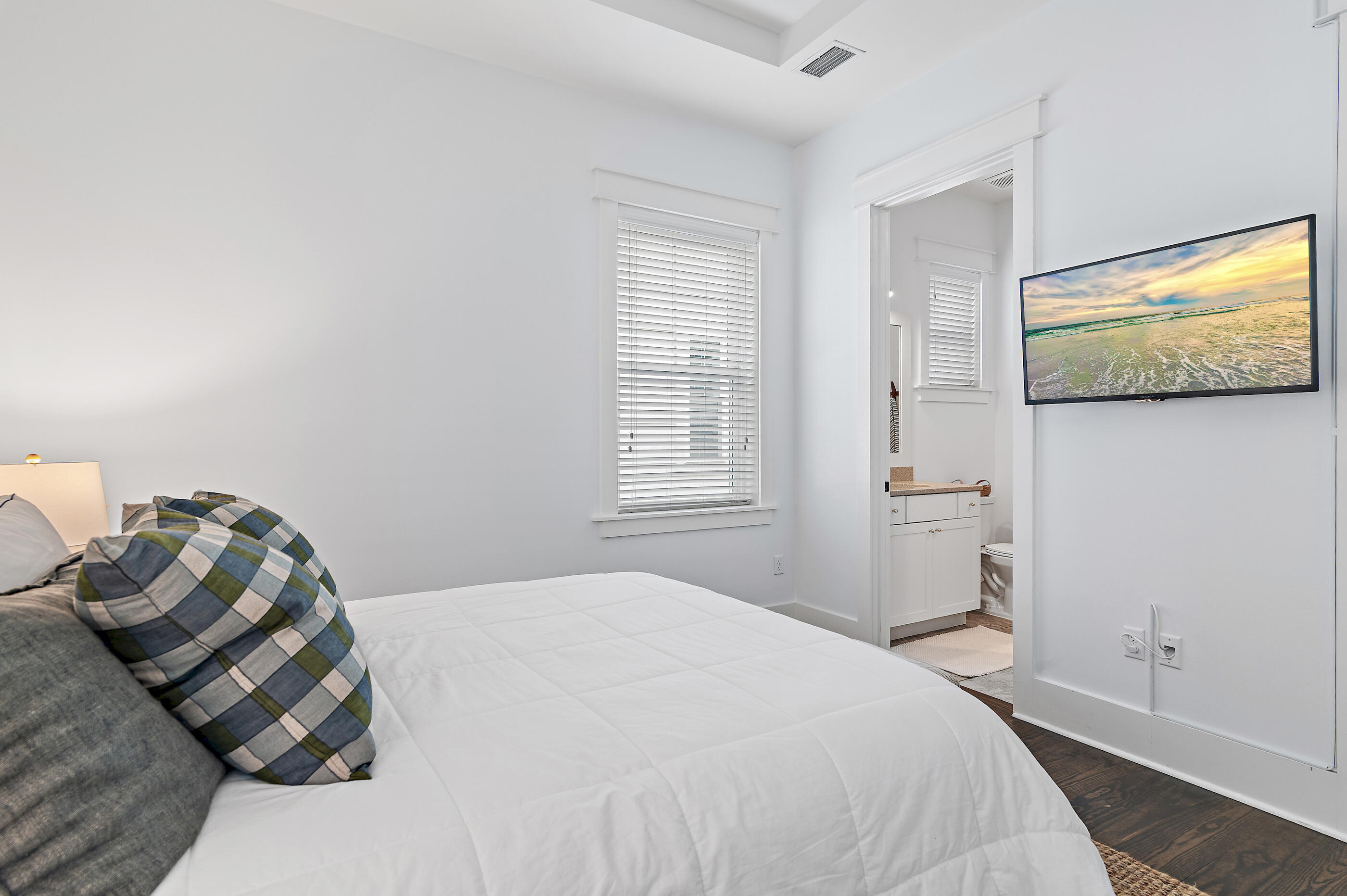 NATUREWALK AT SEAGROVE - Residential