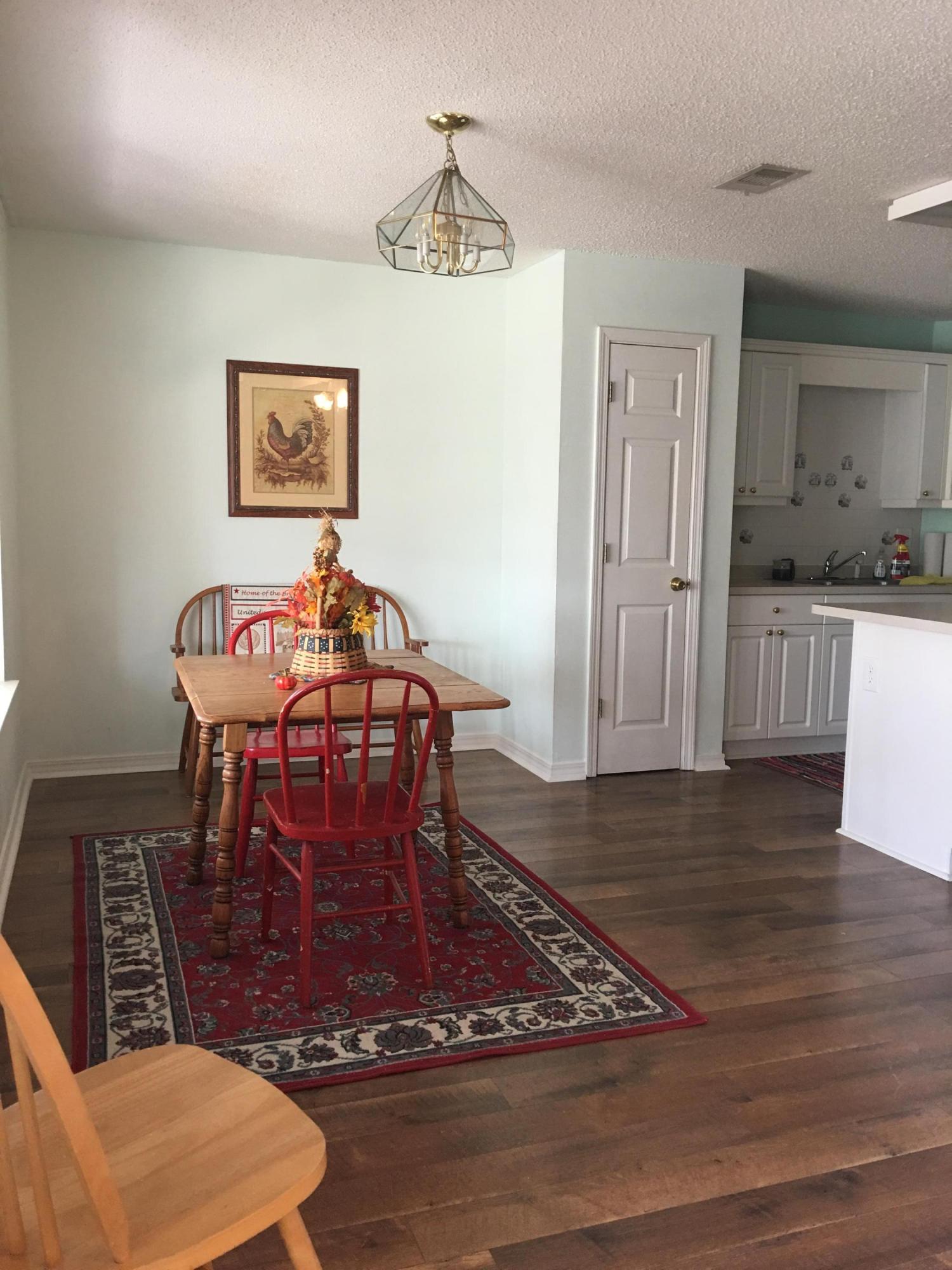 COUNTRYVIEW ESTATES 8TH ADDN - Residential