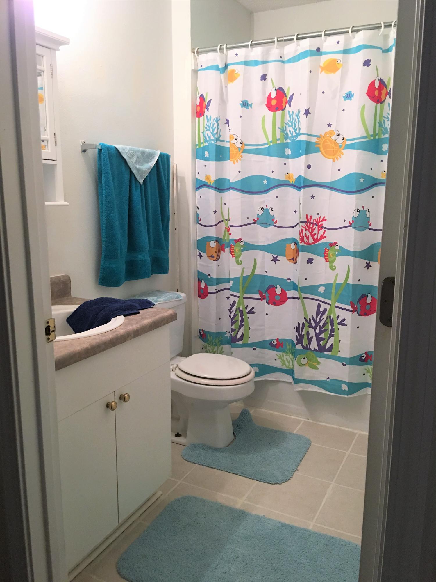 COUNTRYVIEW ESTATES 8TH ADDN - Residential