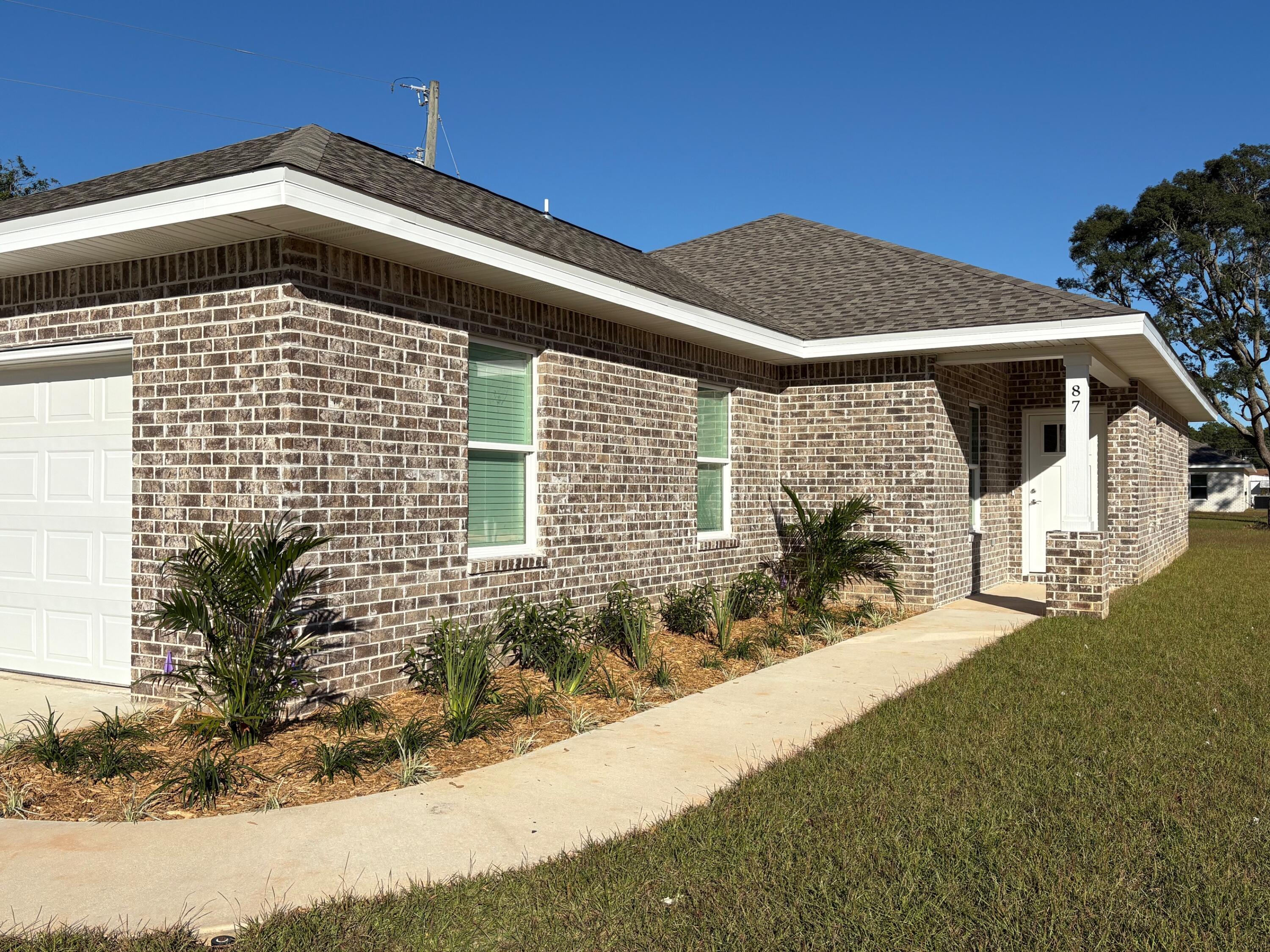 VILLA TASSO TOWN OF - Residential