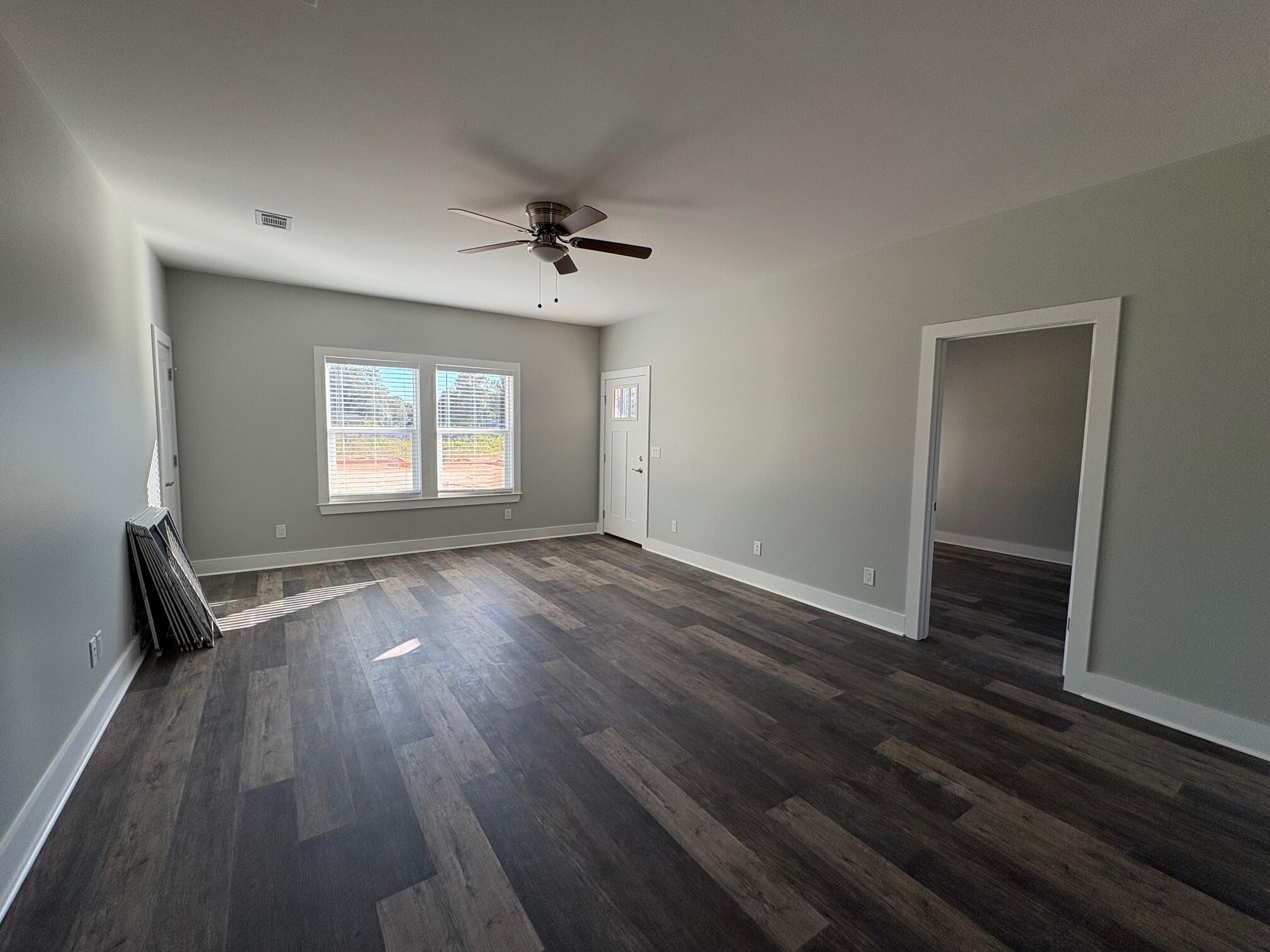 VILLA TASSO TOWN OF - Residential