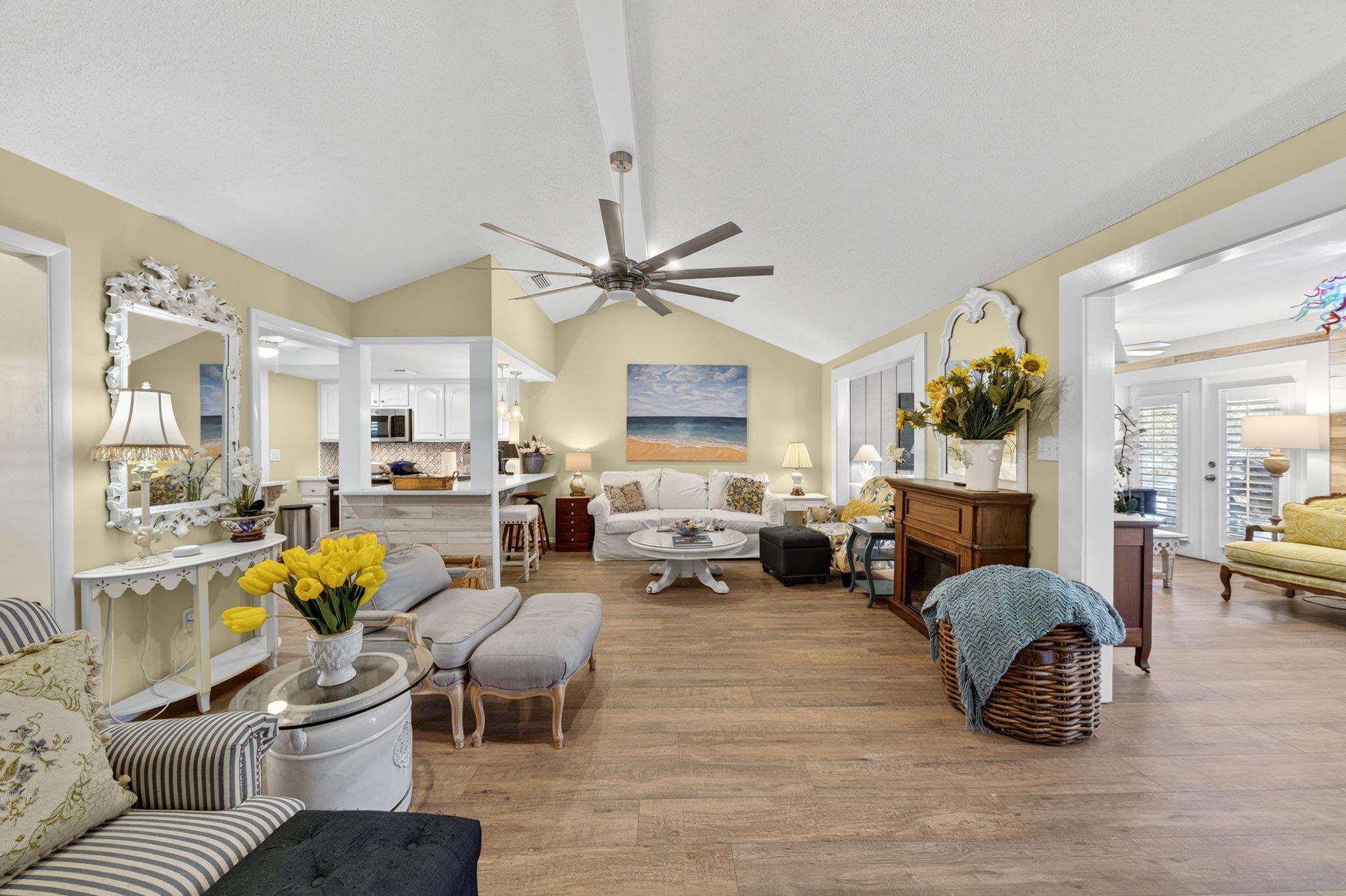 LINKSIDE VILLAGE UNIT 1 - Residential
