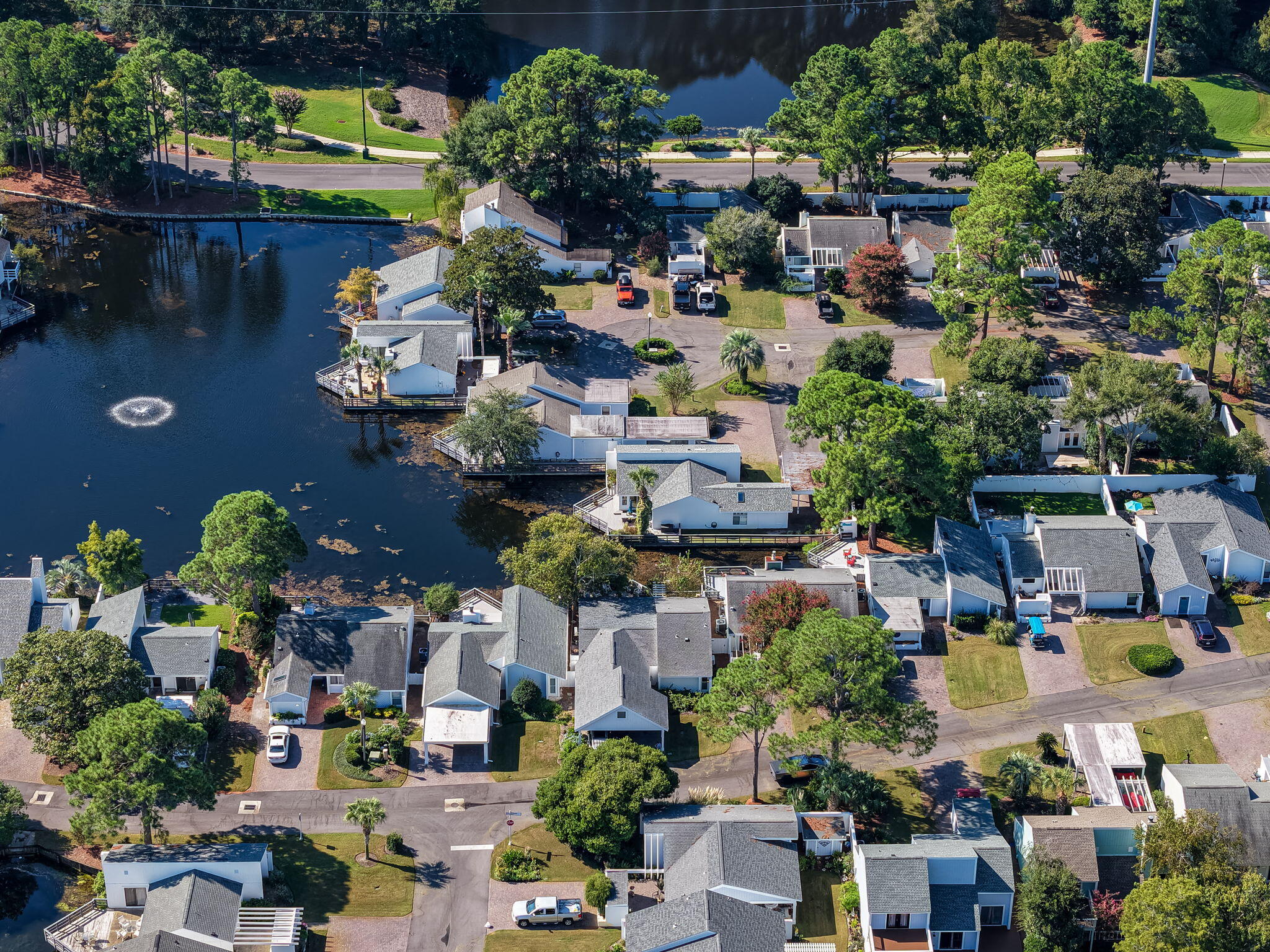 LINKSIDE VILLAGE UNIT 1 - Residential