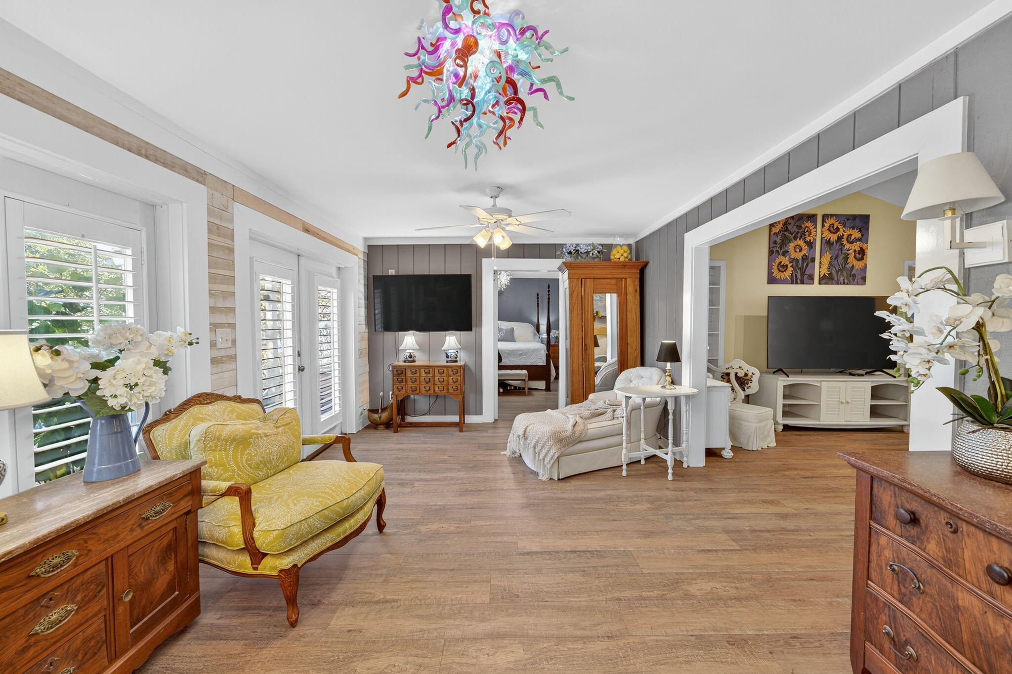 LINKSIDE VILLAGE UNIT 1 - Residential