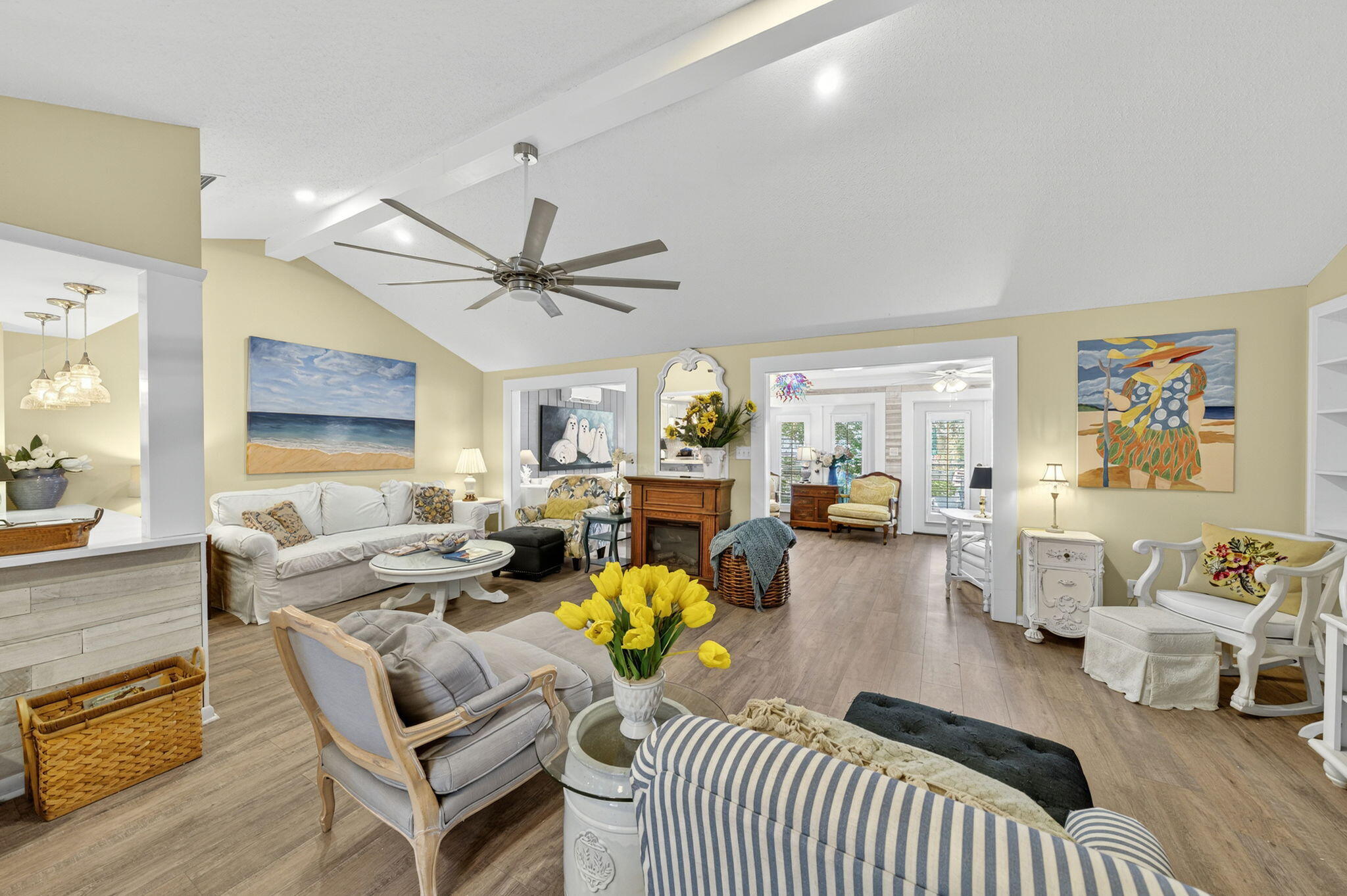 LINKSIDE VILLAGE UNIT 1 - Residential