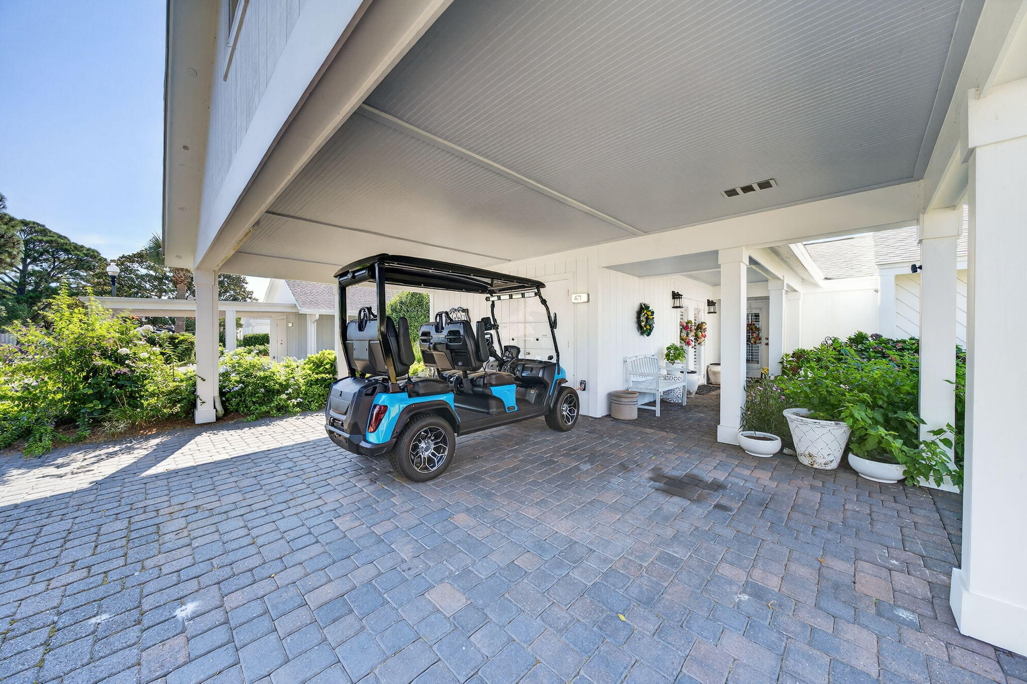 LINKSIDE VILLAGE UNIT 1 - Residential