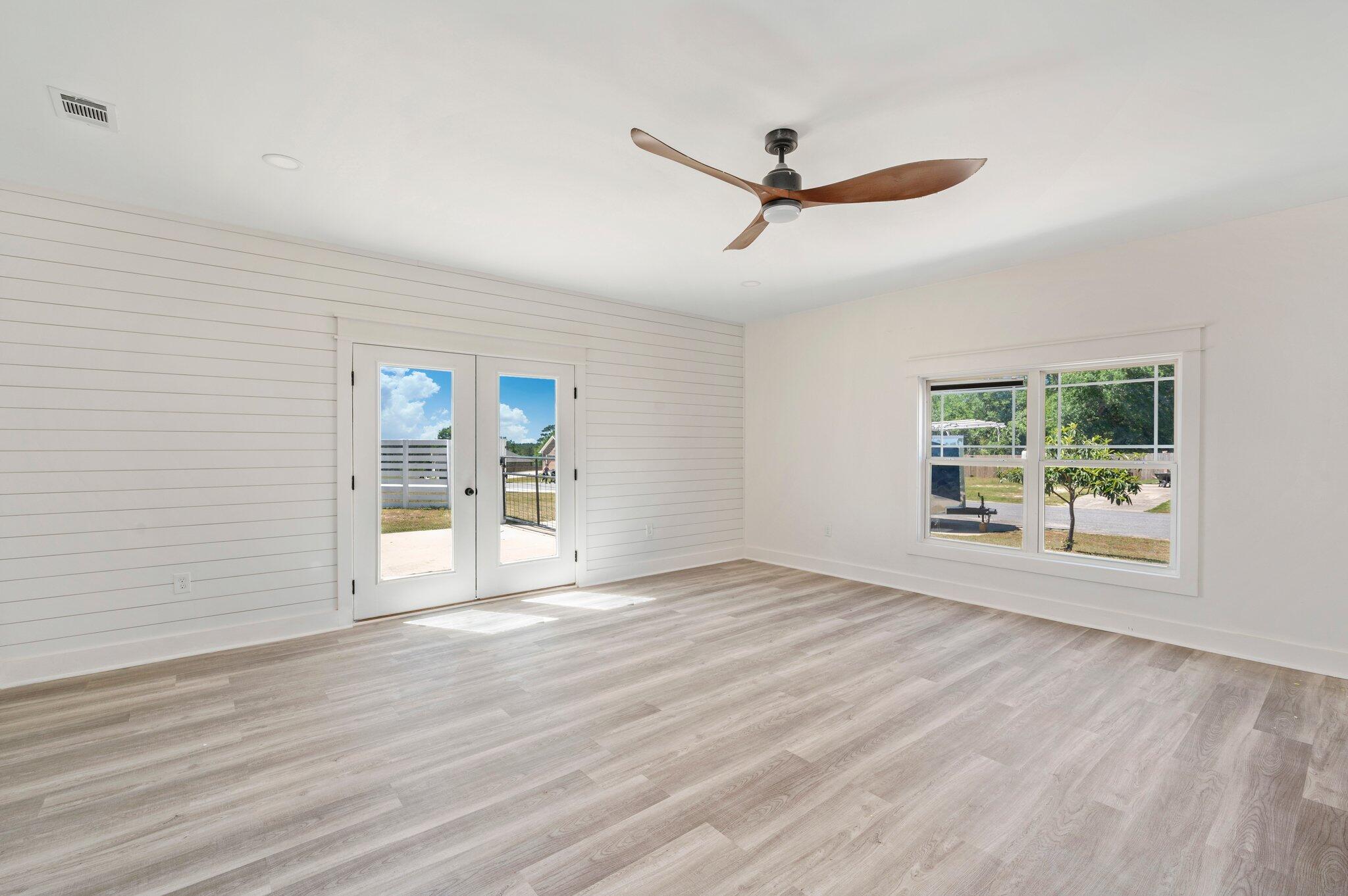 Majestic Oaks Vineyard Ph 1 - Residential