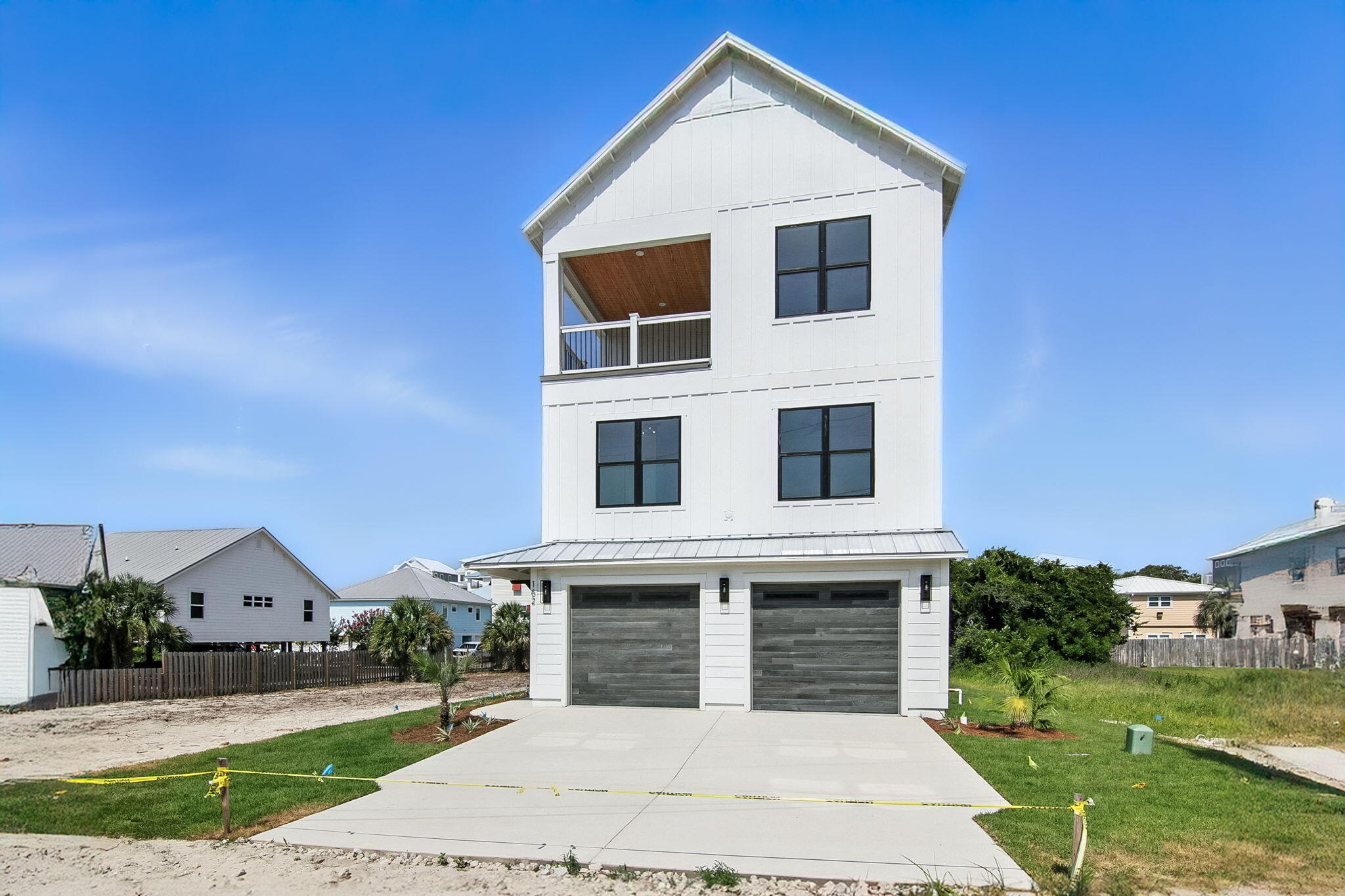 TANG-O-MAR S/D UNREC - Residential