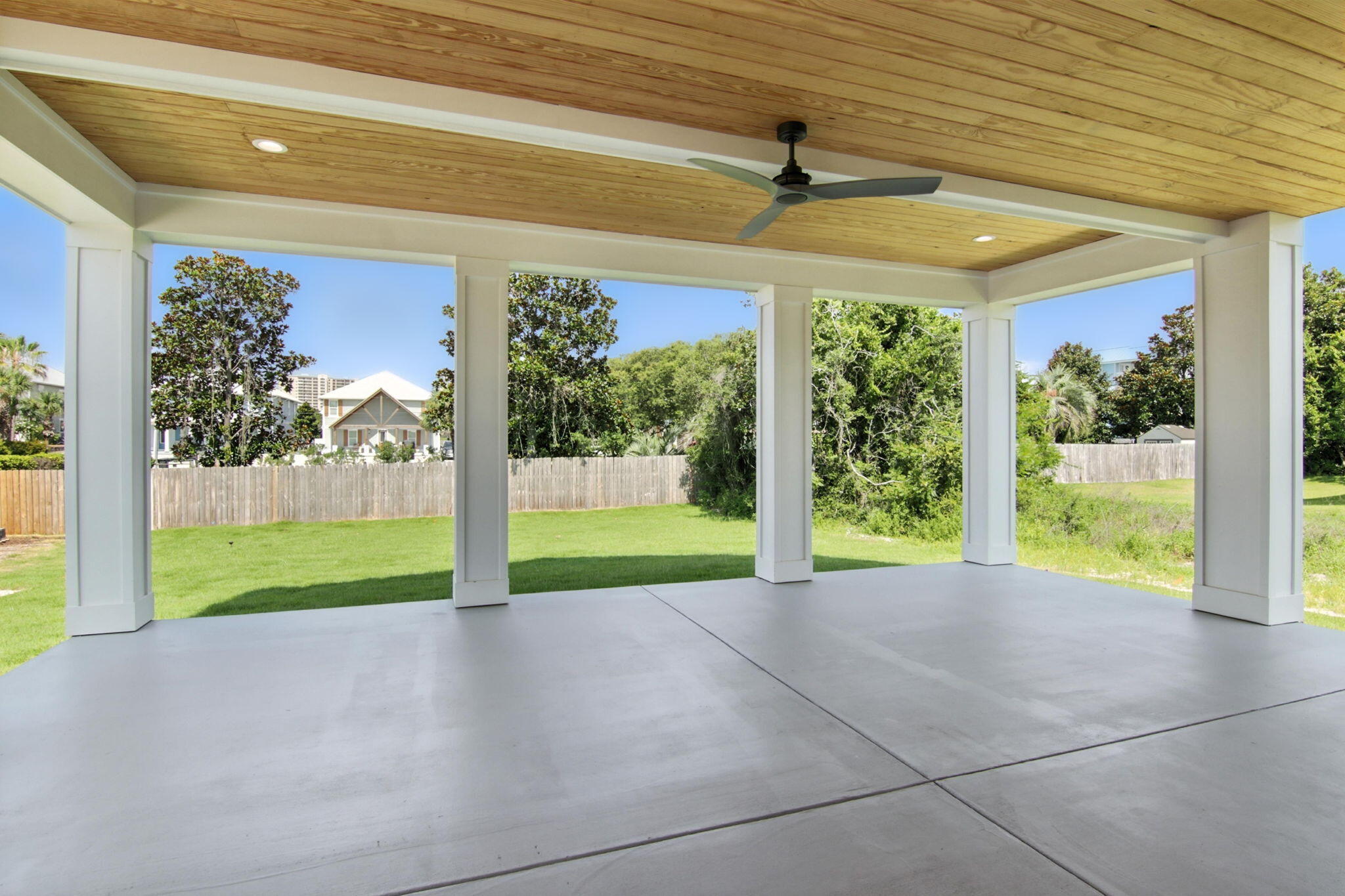 TANG-O-MAR S/D UNREC - Residential