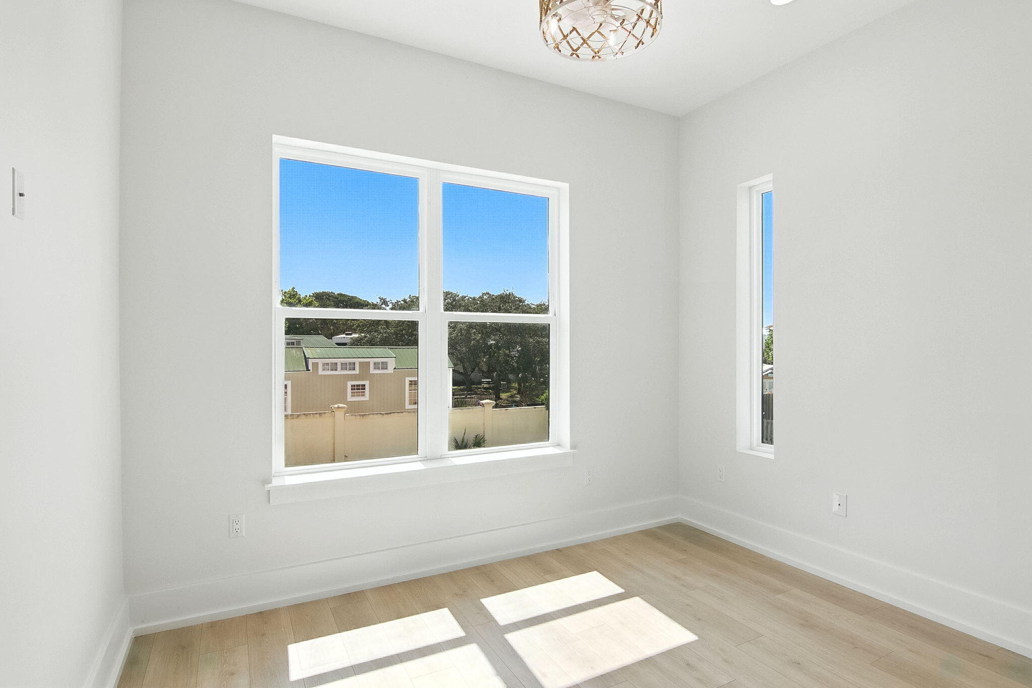 TANG-O-MAR S/D UNREC - Residential