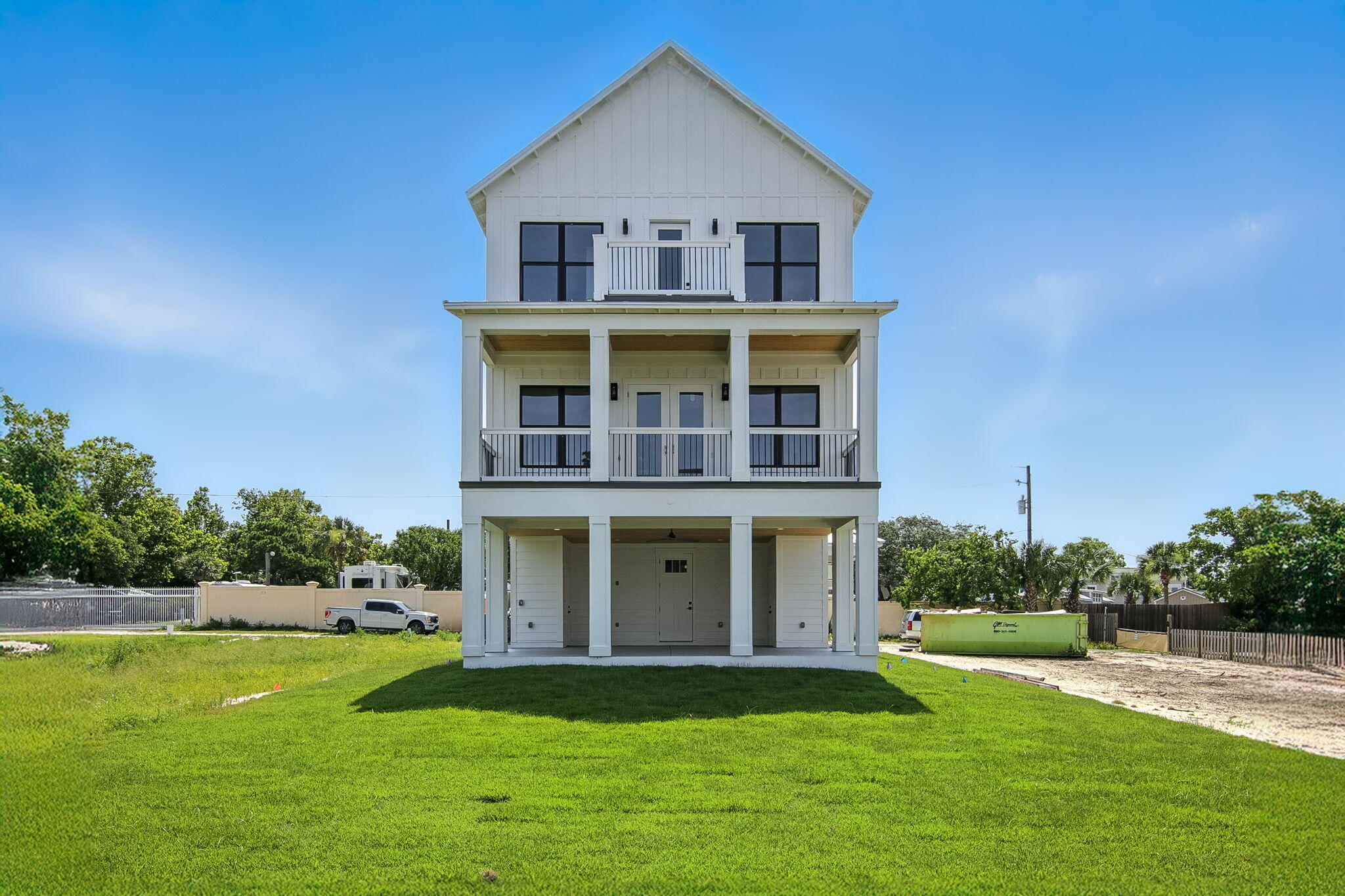 TANG-O-MAR S/D UNREC - Residential