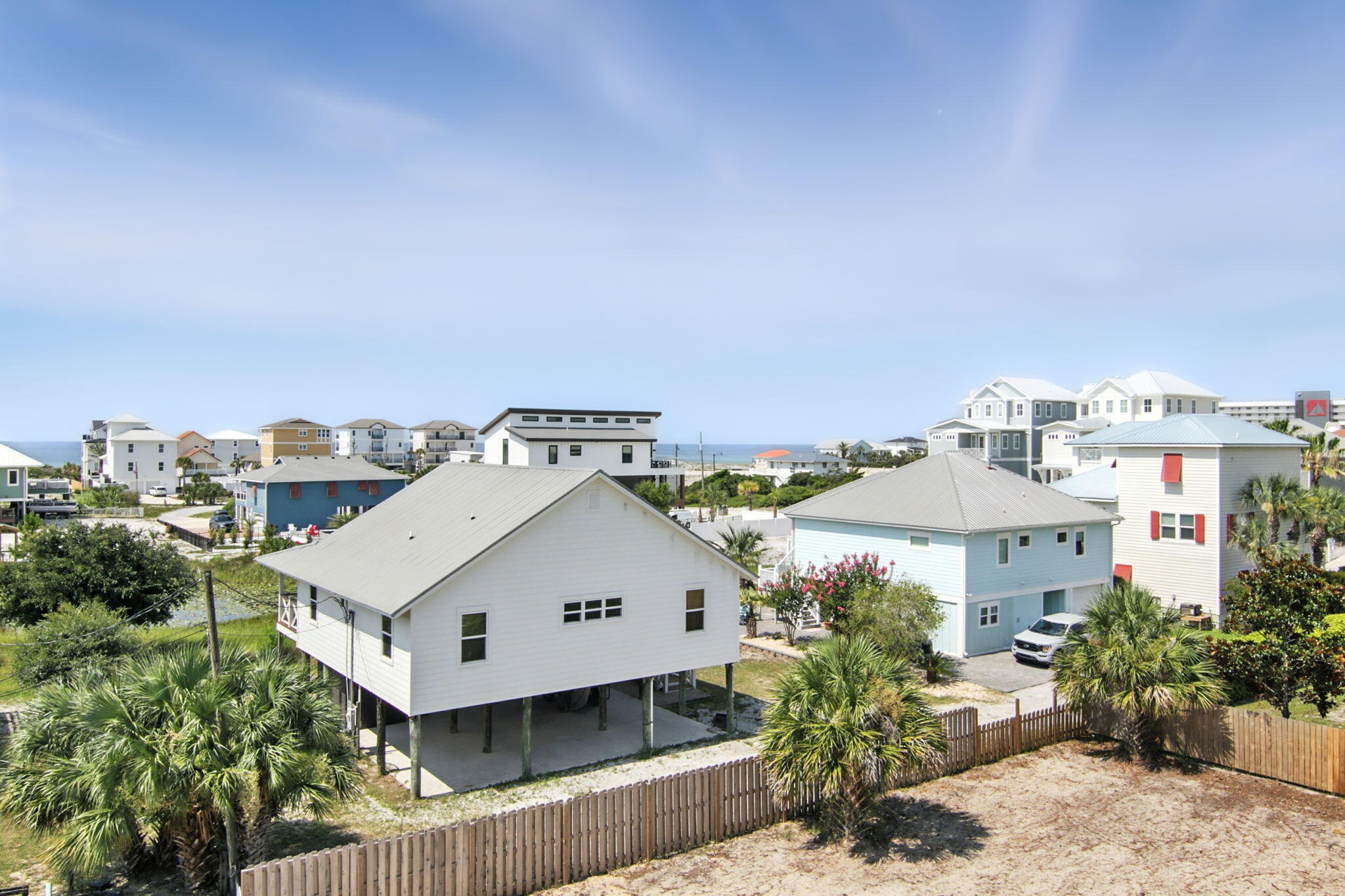 TANG-O-MAR S/D UNREC - Residential