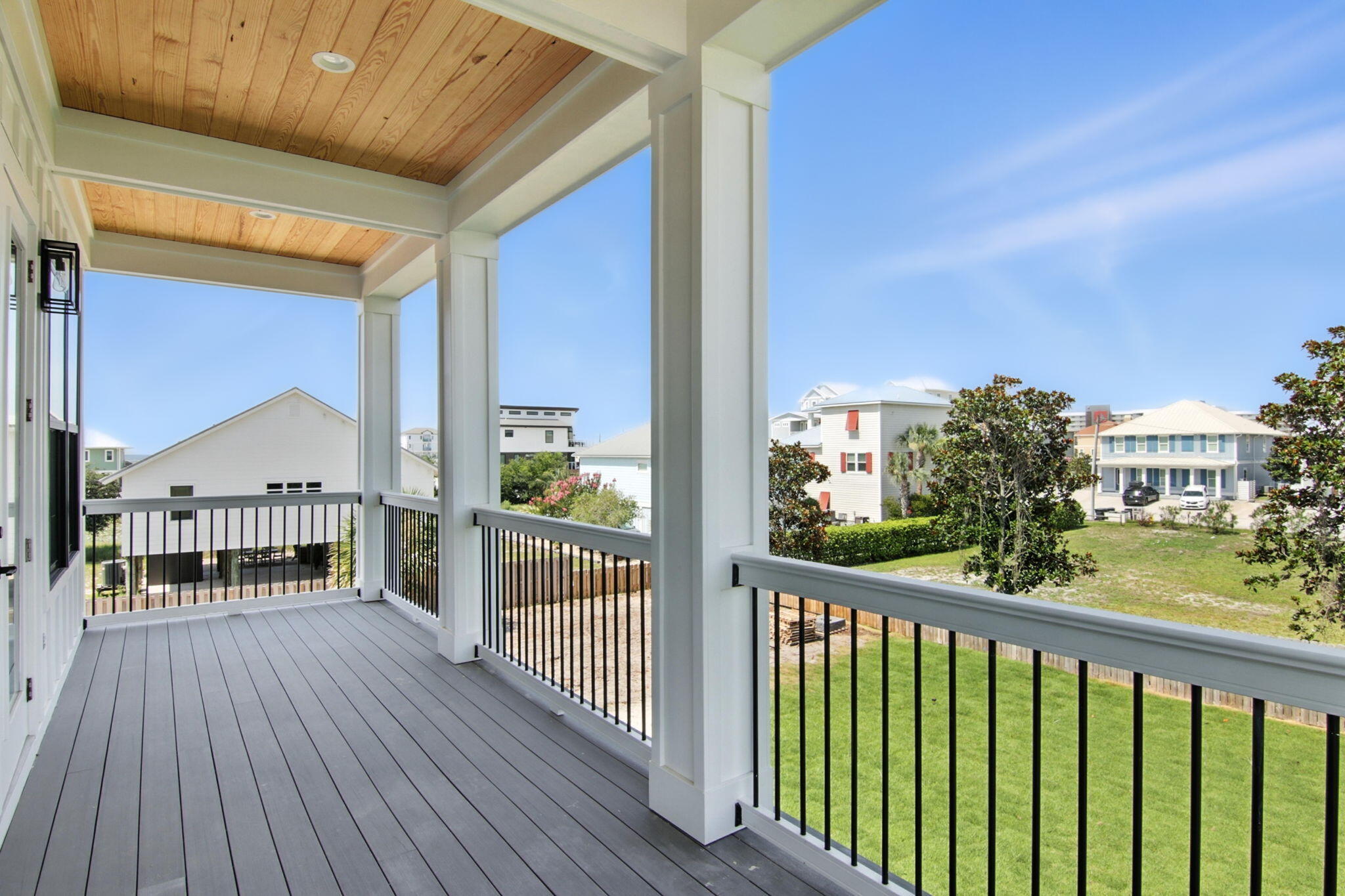 TANG-O-MAR S/D UNREC - Residential