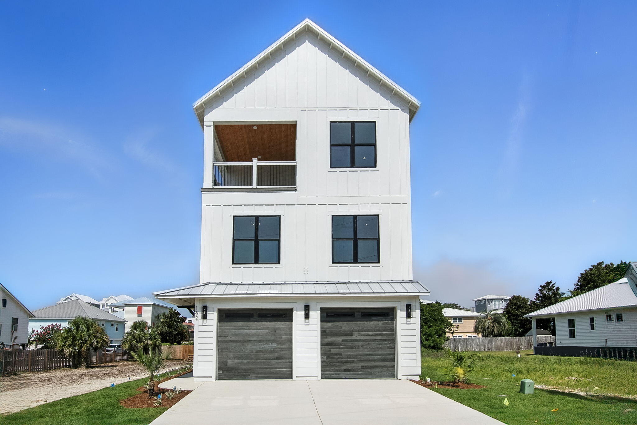 TANG-O-MAR S/D UNREC - Residential