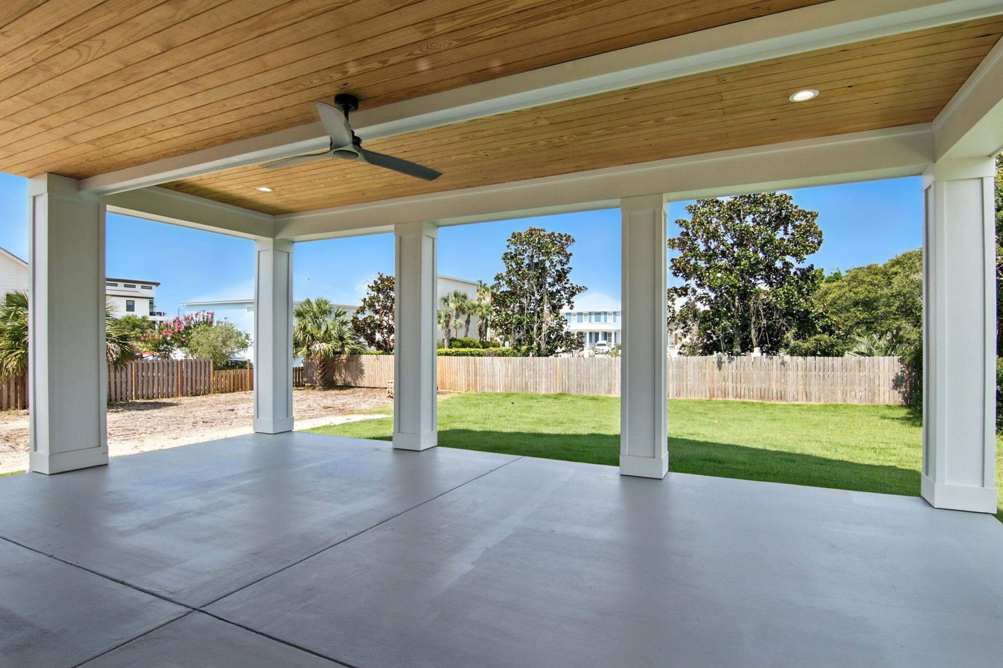 TANG-O-MAR S/D UNREC - Residential