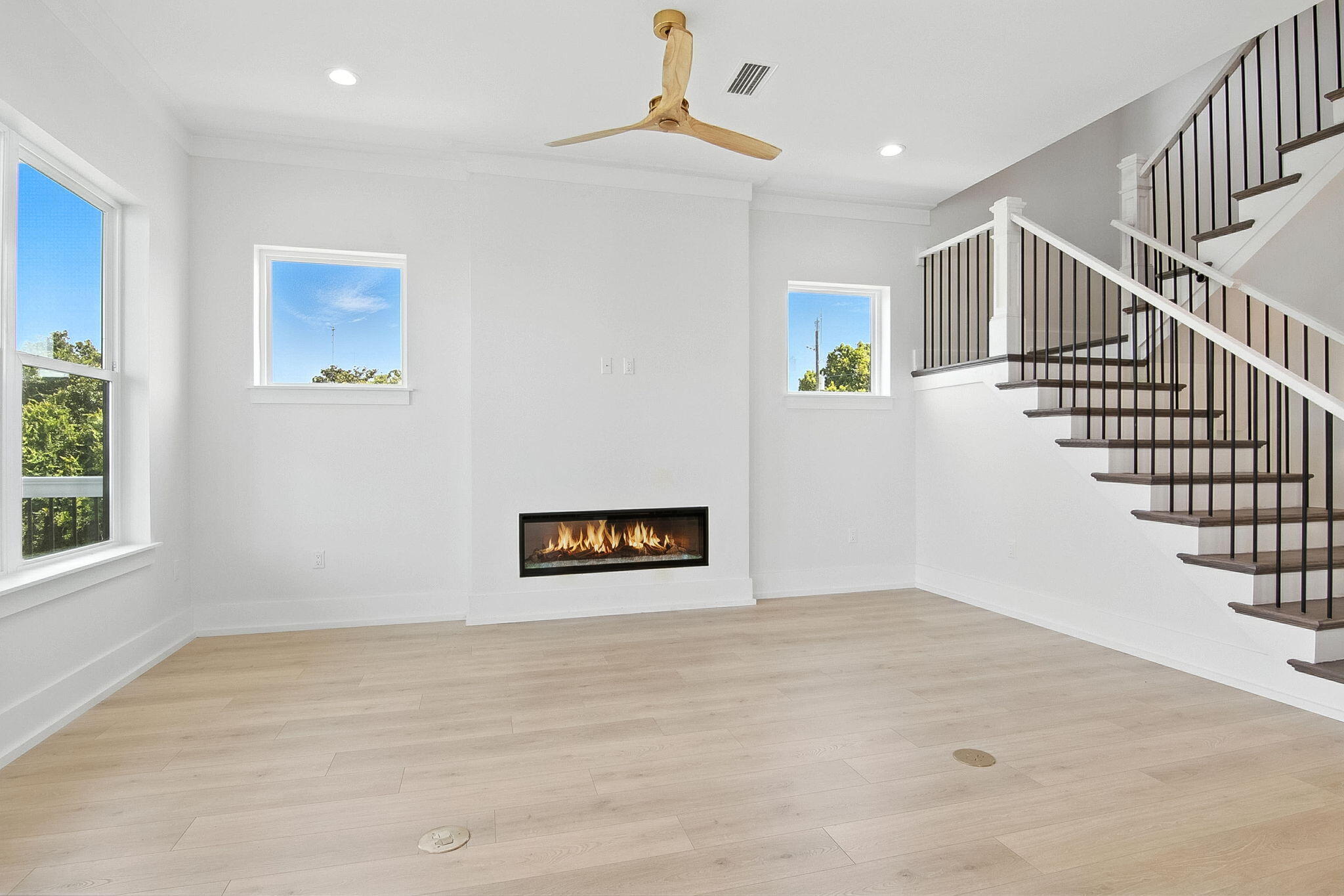 TANG-O-MAR S/D UNREC - Residential