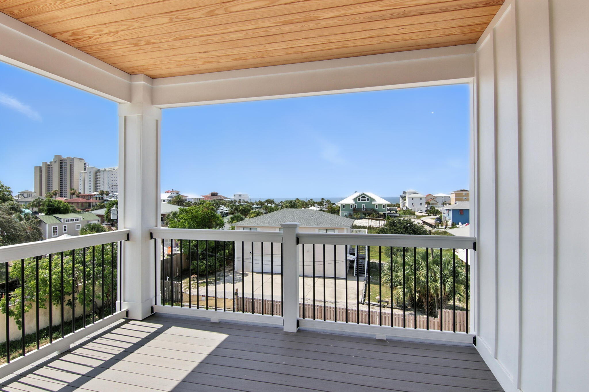 TANG-O-MAR S/D UNREC - Residential