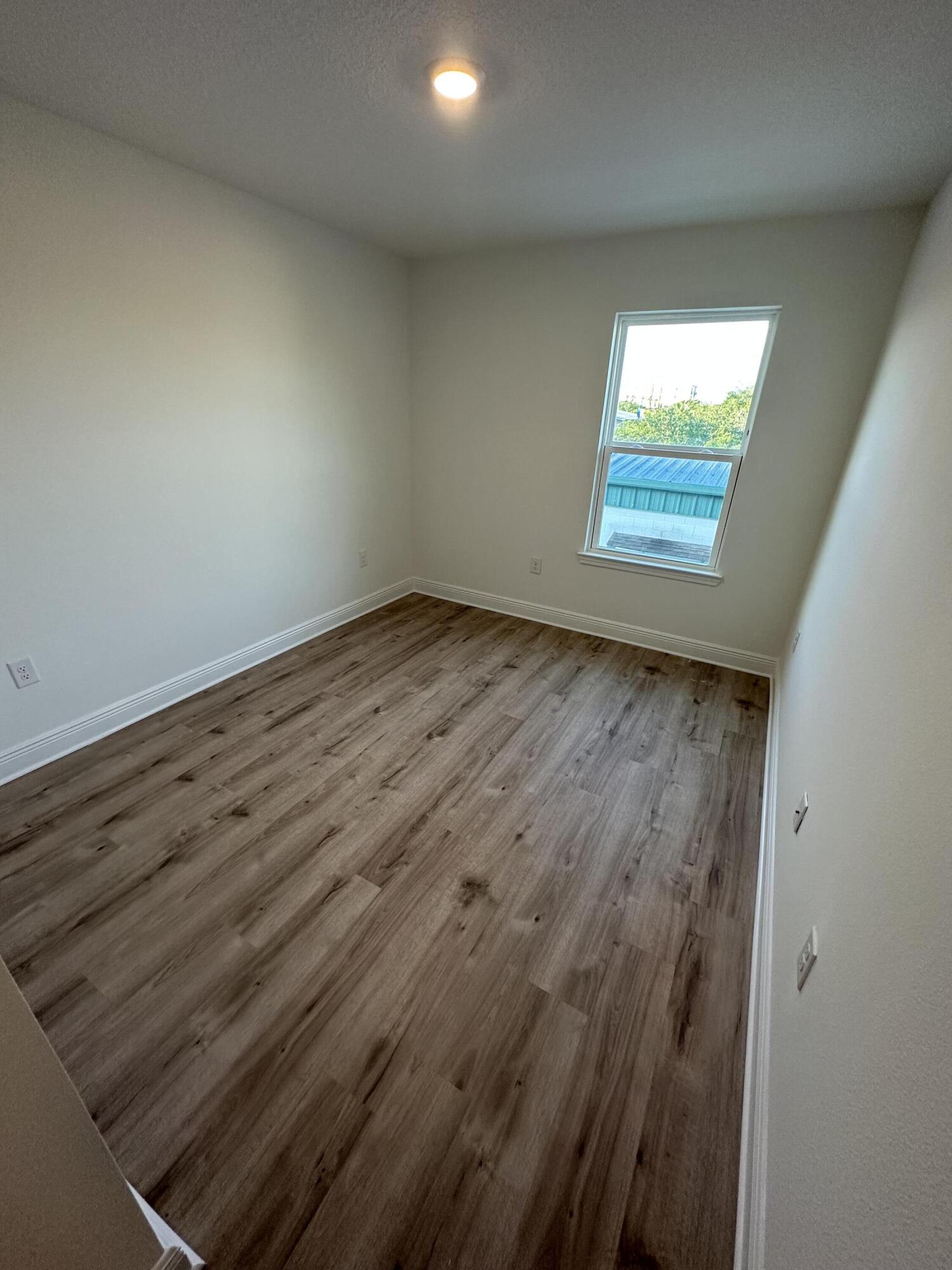 Harbor Place Townhomes - Residential Lease