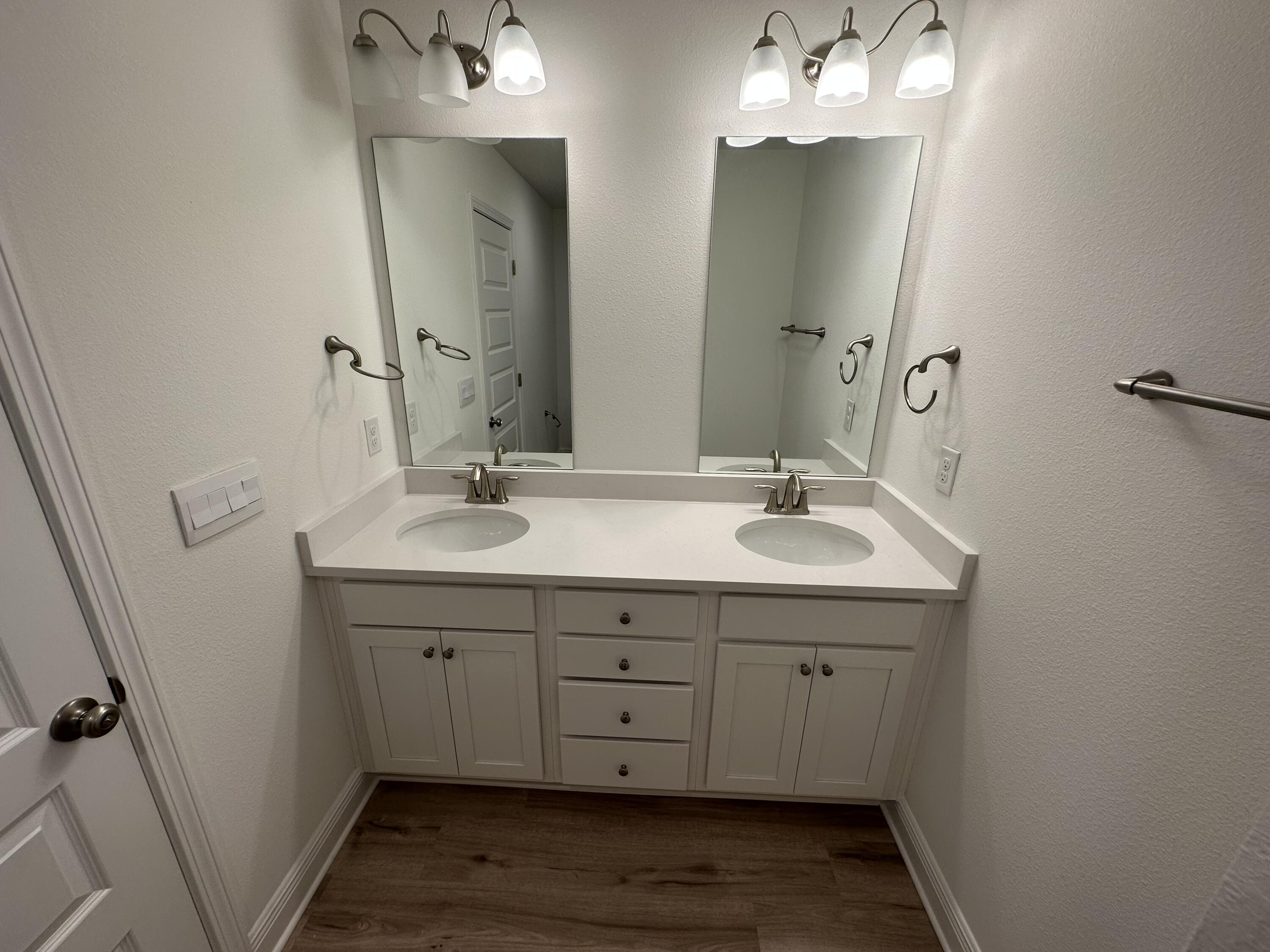 Harbor Place Townhomes - Residential Lease