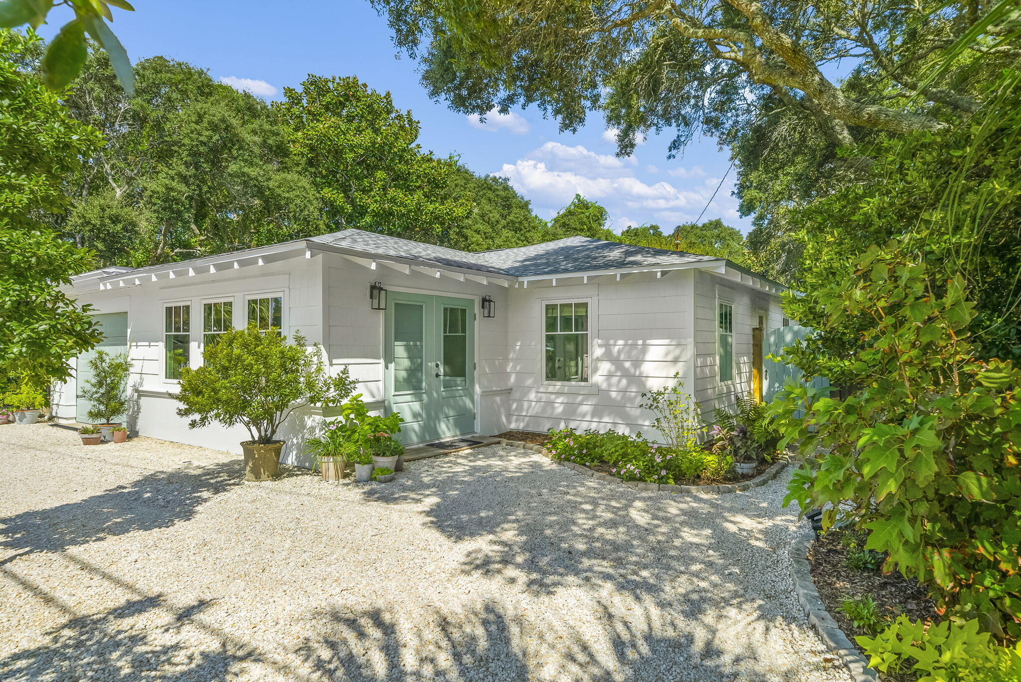 LAGUNA BEACH - Residential