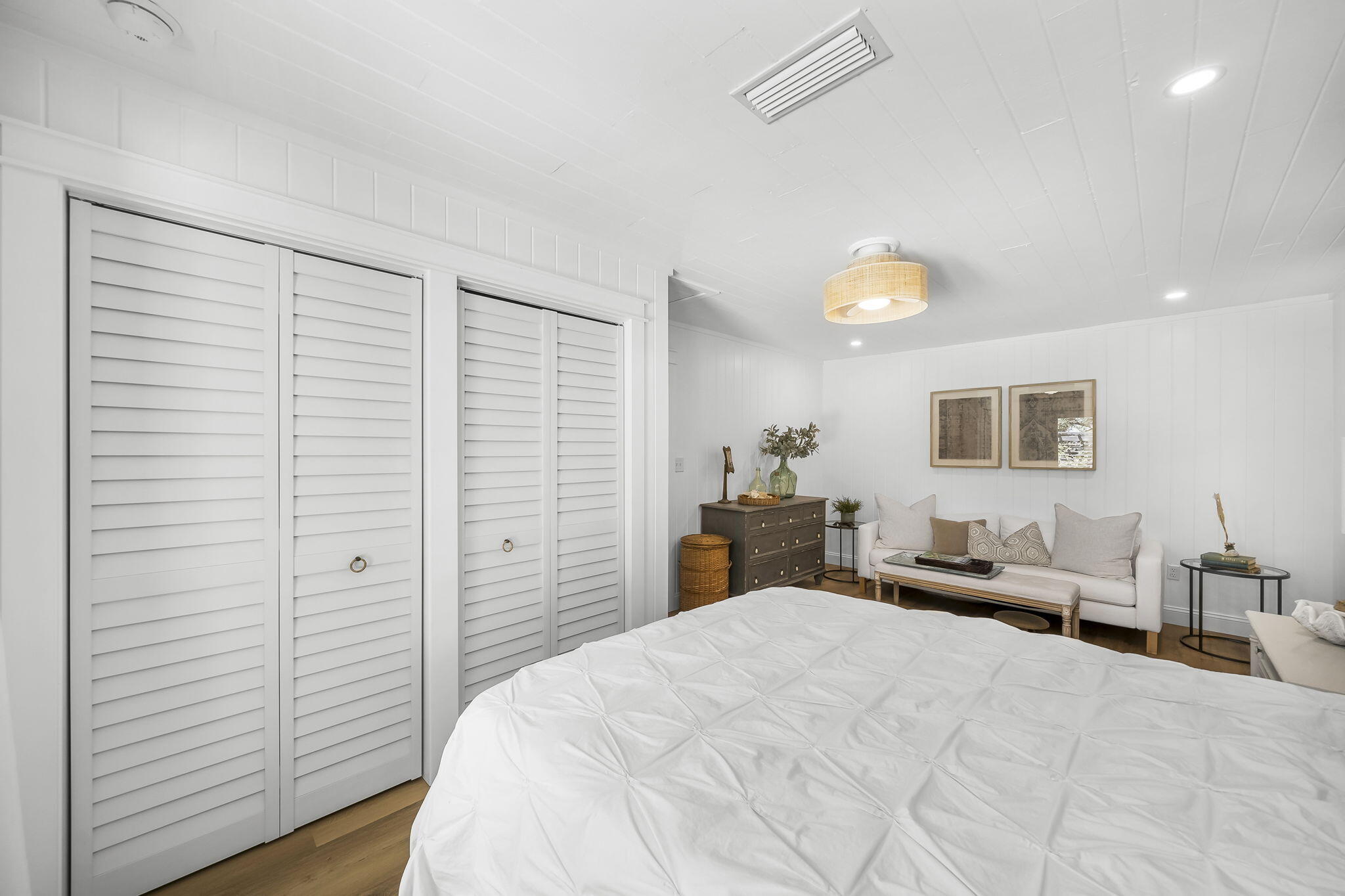 LAGUNA BEACH - Residential