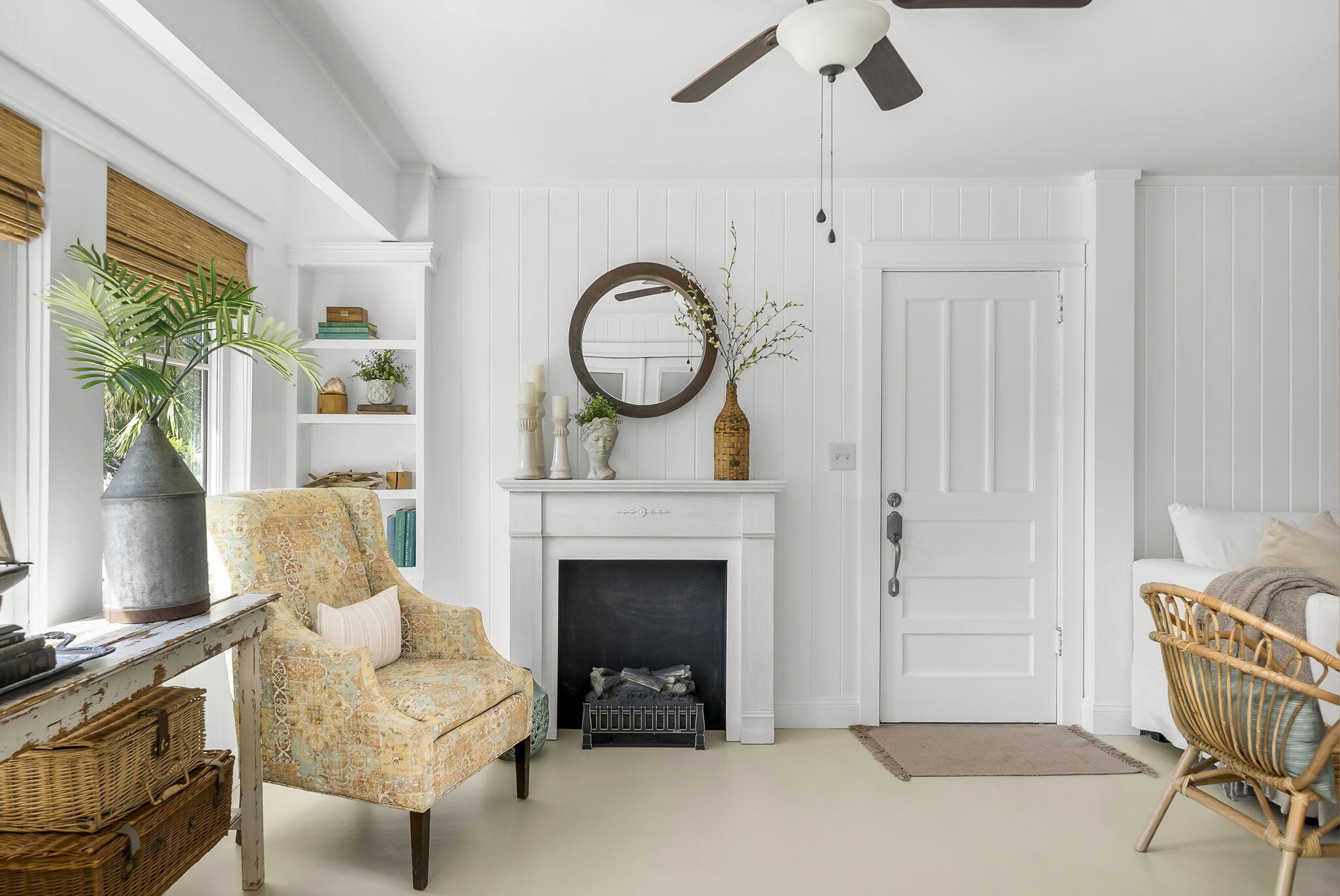 LAGUNA BEACH - Residential