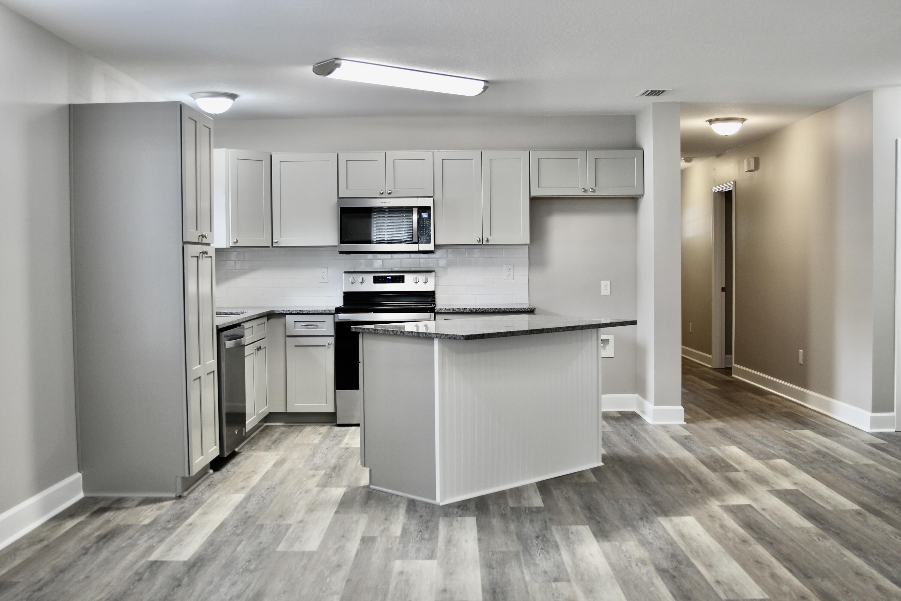 NORTH SUPERGROUP (221000.00) - Residential