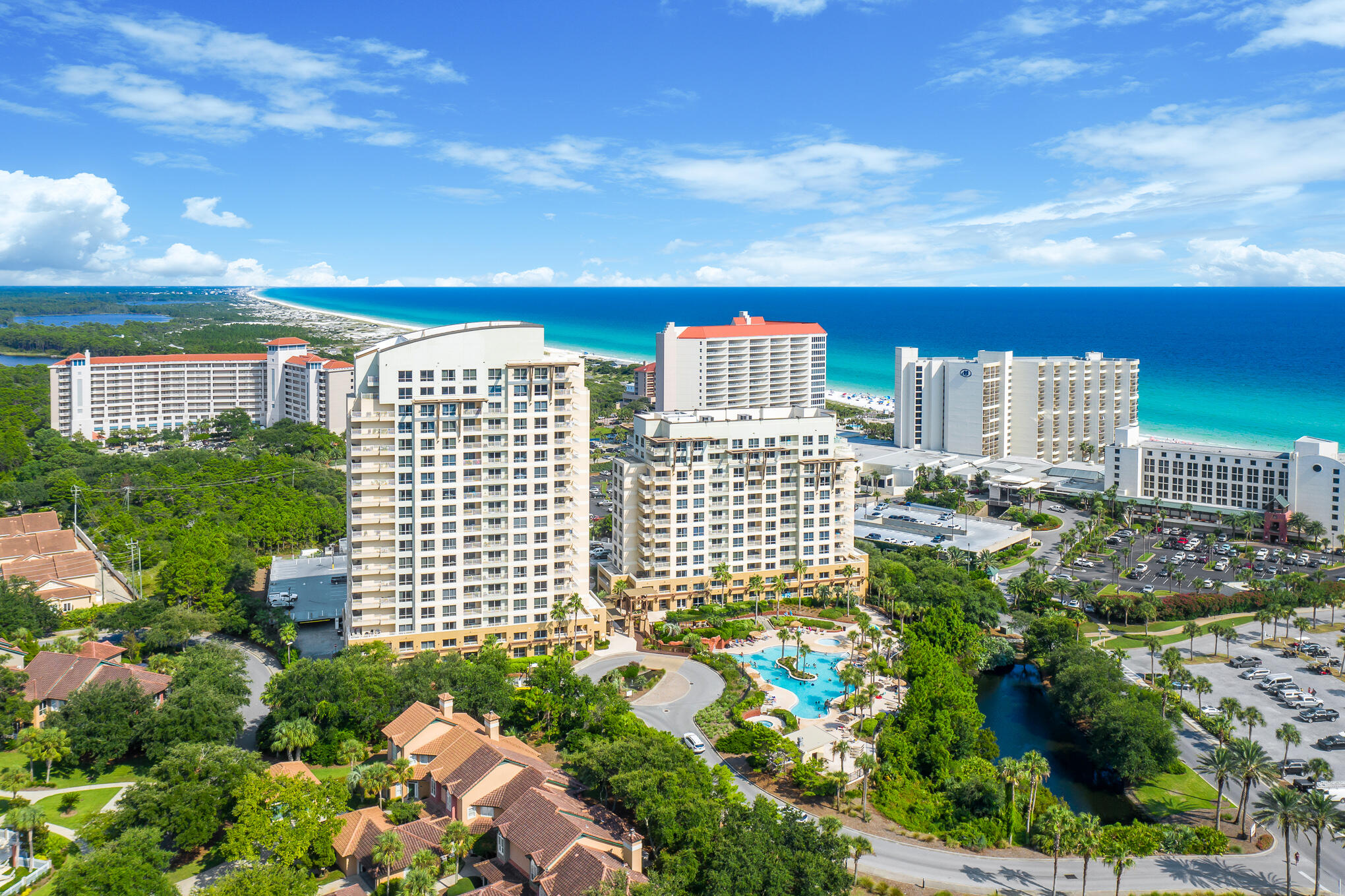 LUAU I - Residential