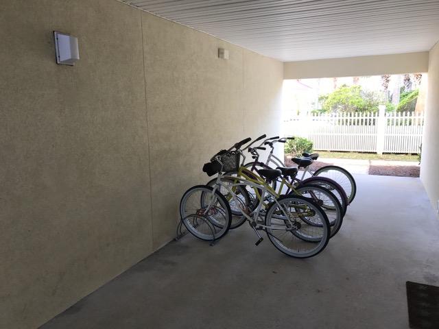 ROLLIN TIDE VILLAS - Residential