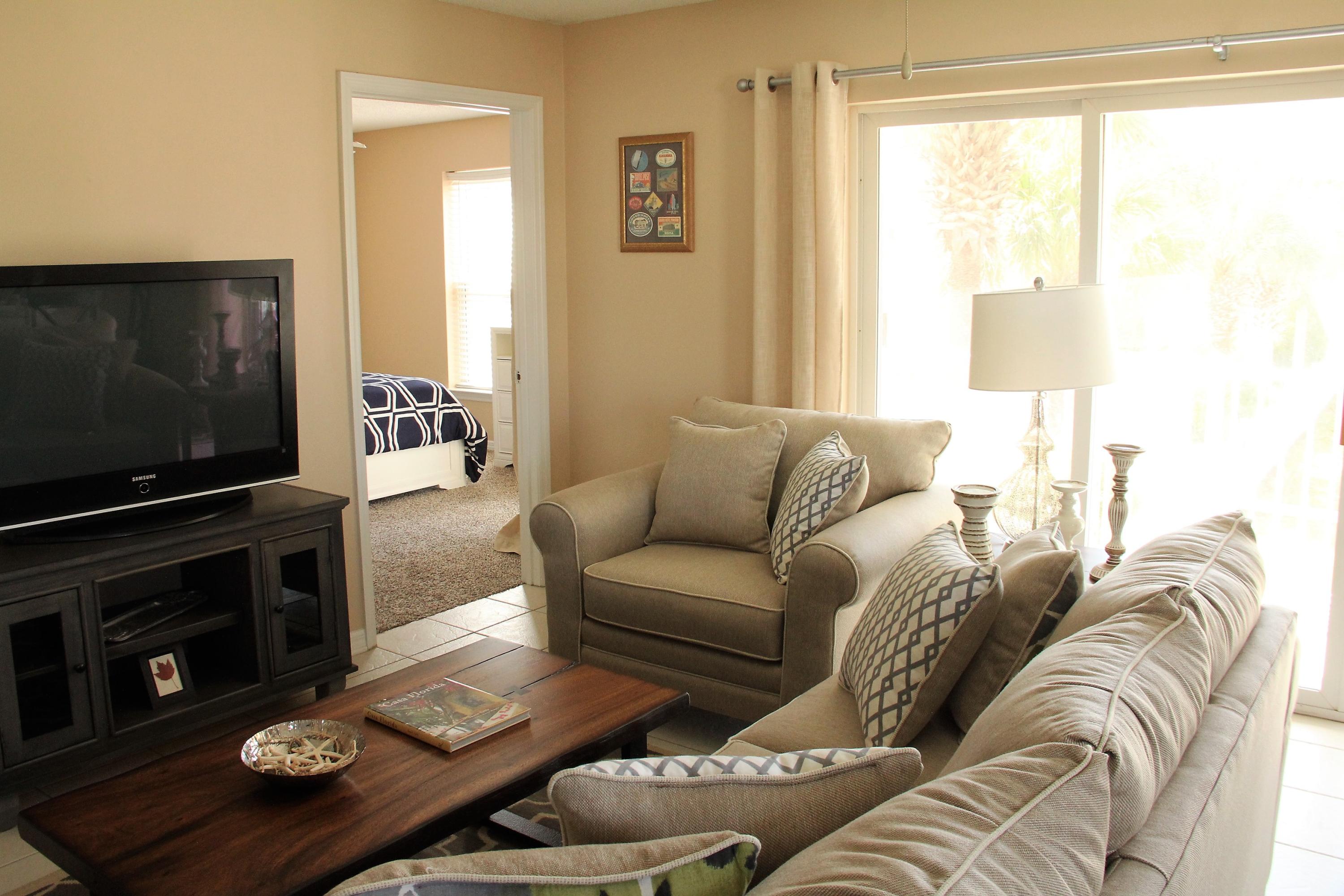 ROLLIN TIDE VILLAS - Residential