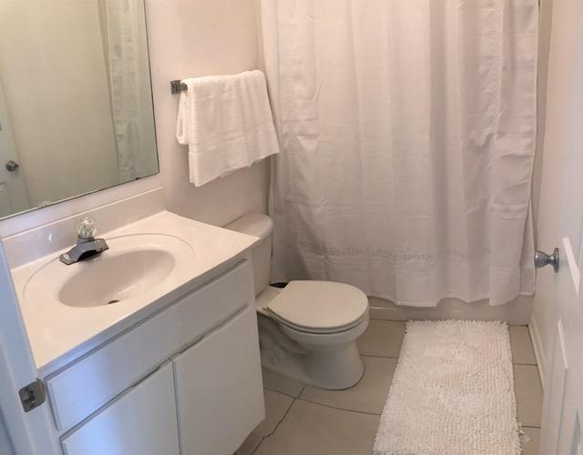 ROLLIN TIDE VILLAS - Residential