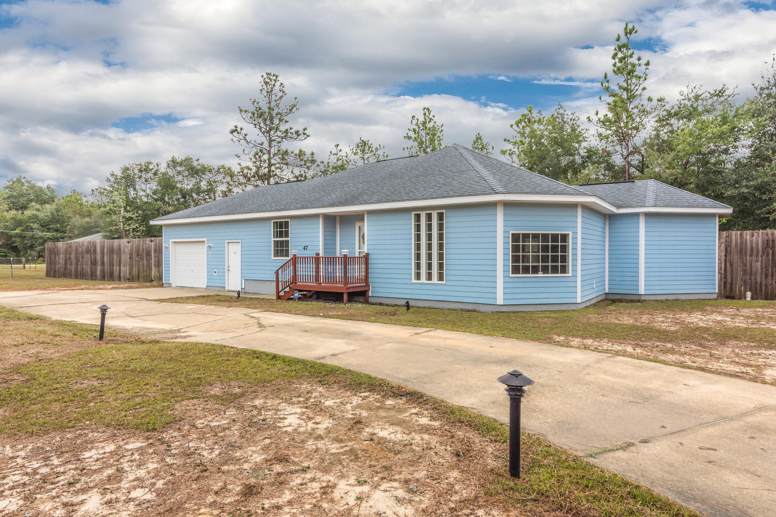 OAKWOOD HILLS UNIT 3 - Residential