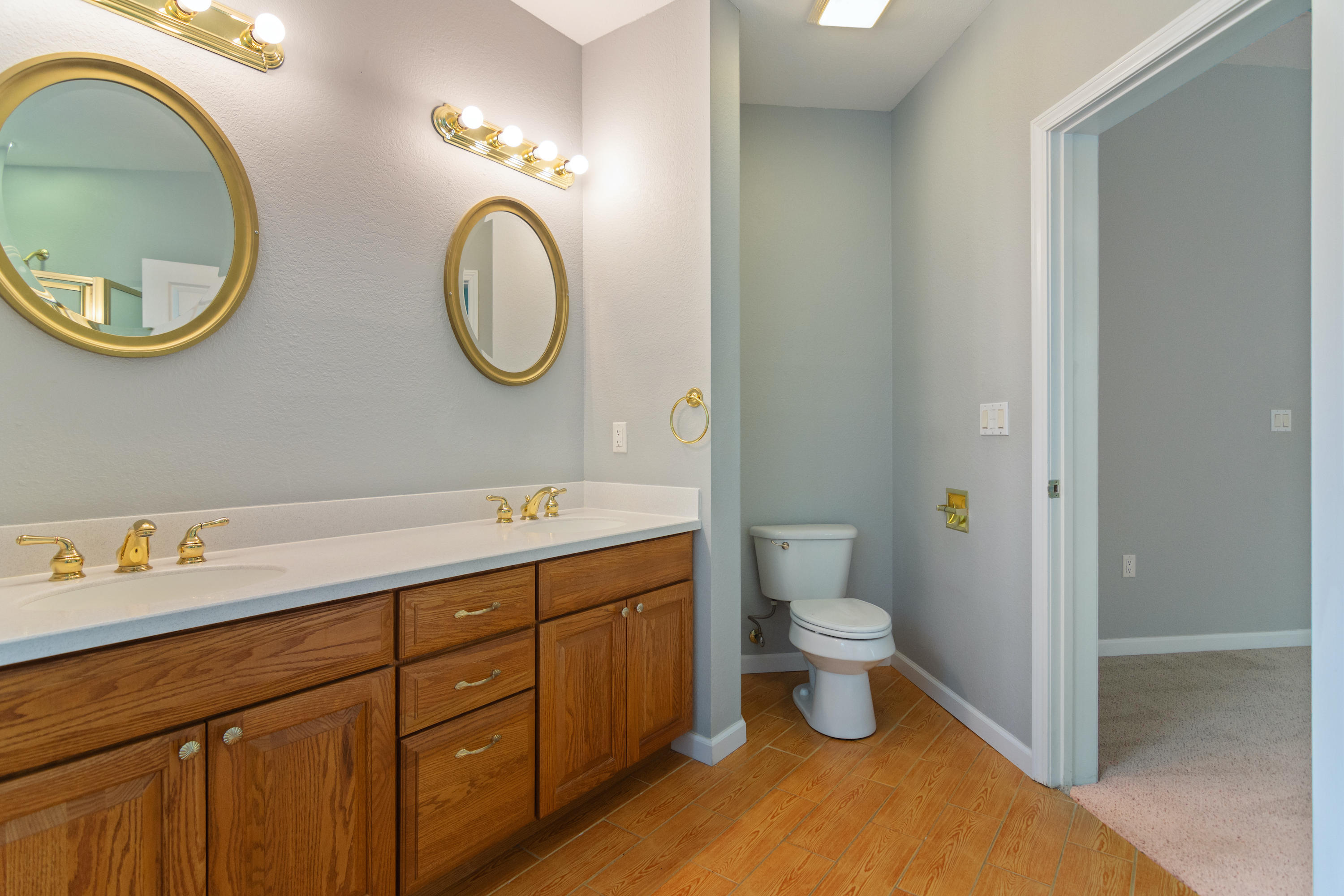 OAKWOOD HILLS UNIT 3 - Residential