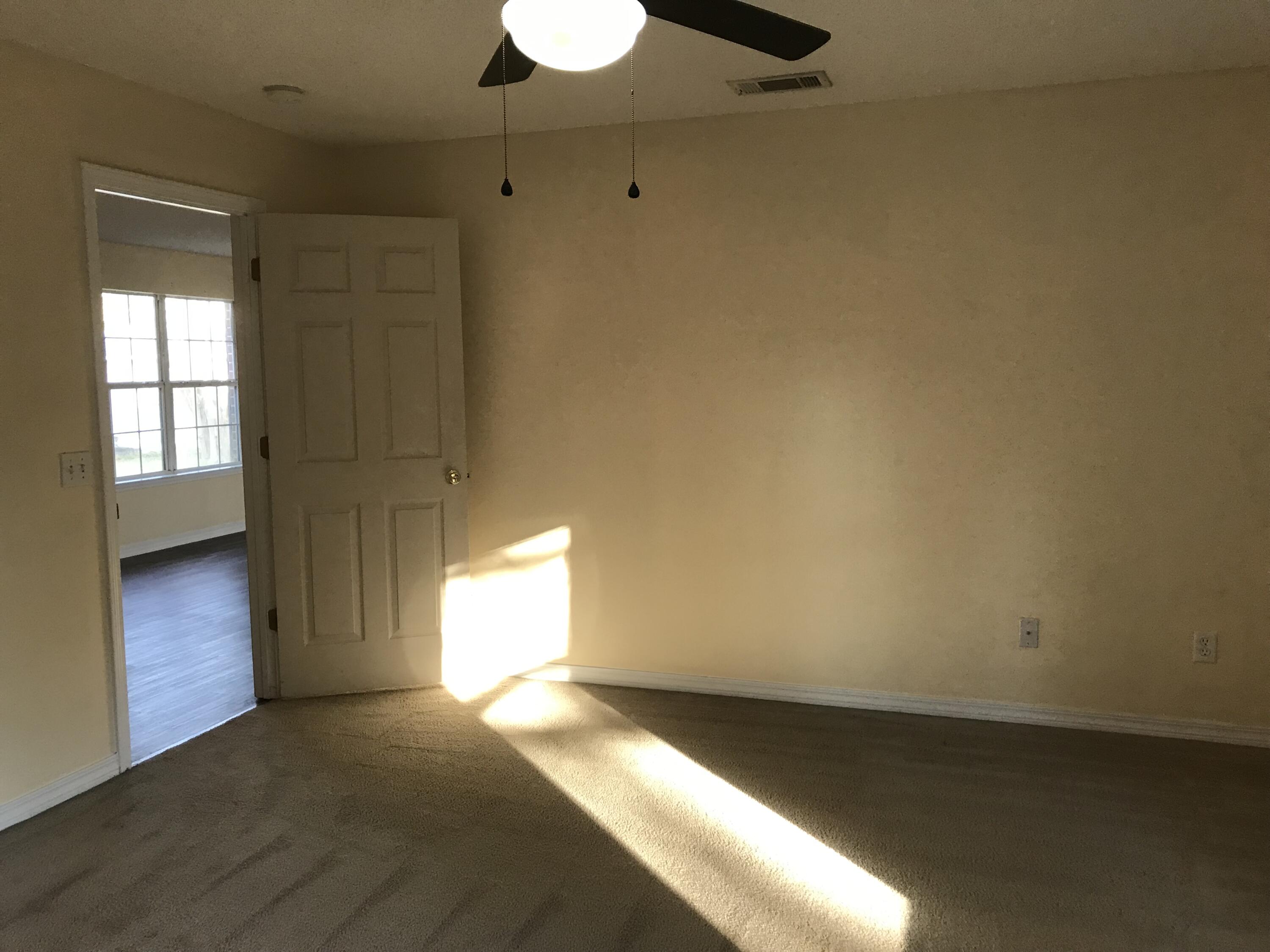 COUNTRYVIEW ESTATES 4TH ADDN PH 4 - Residential Lease
