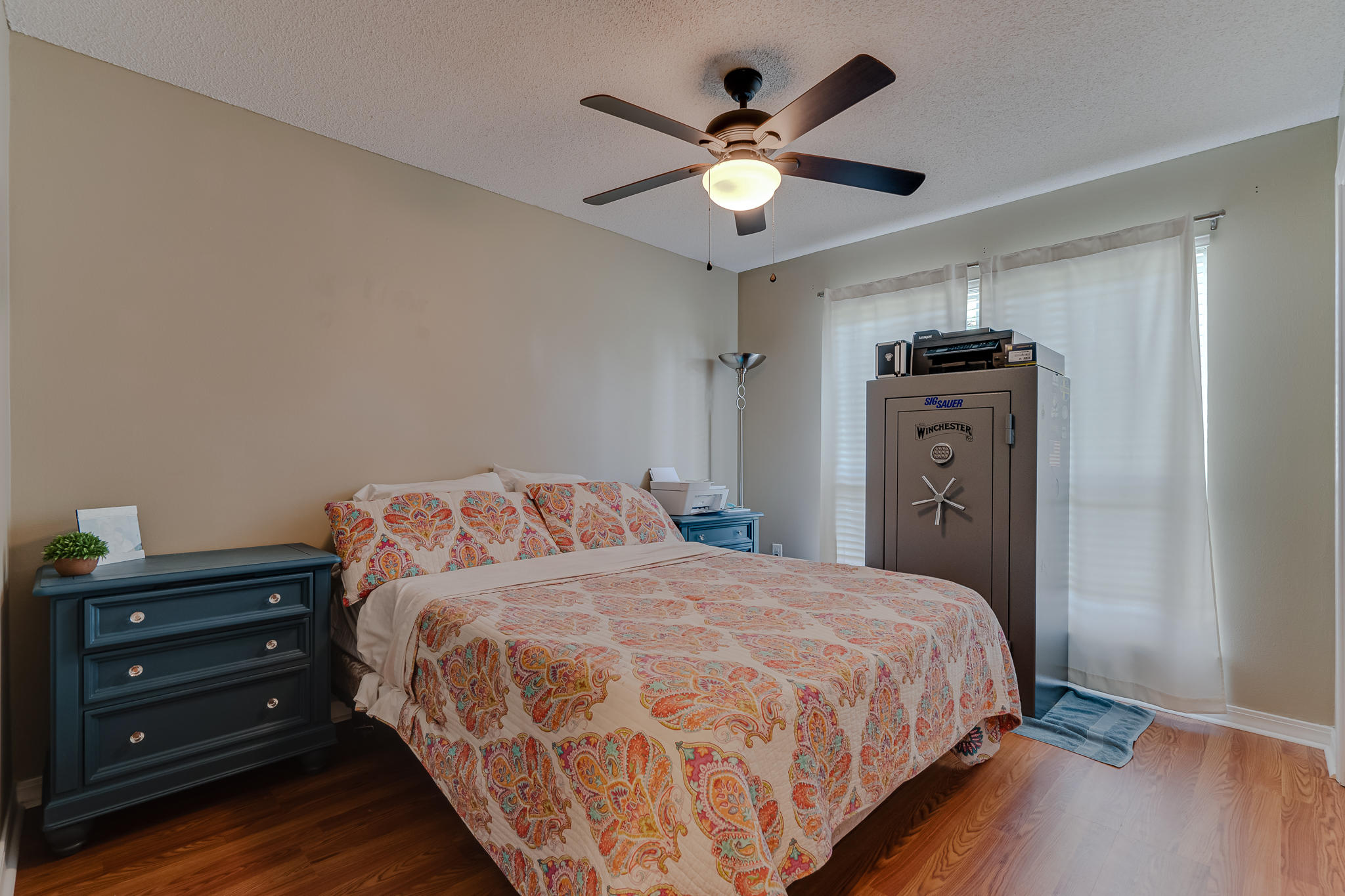 HOLLEY BY THE SEA - Residential