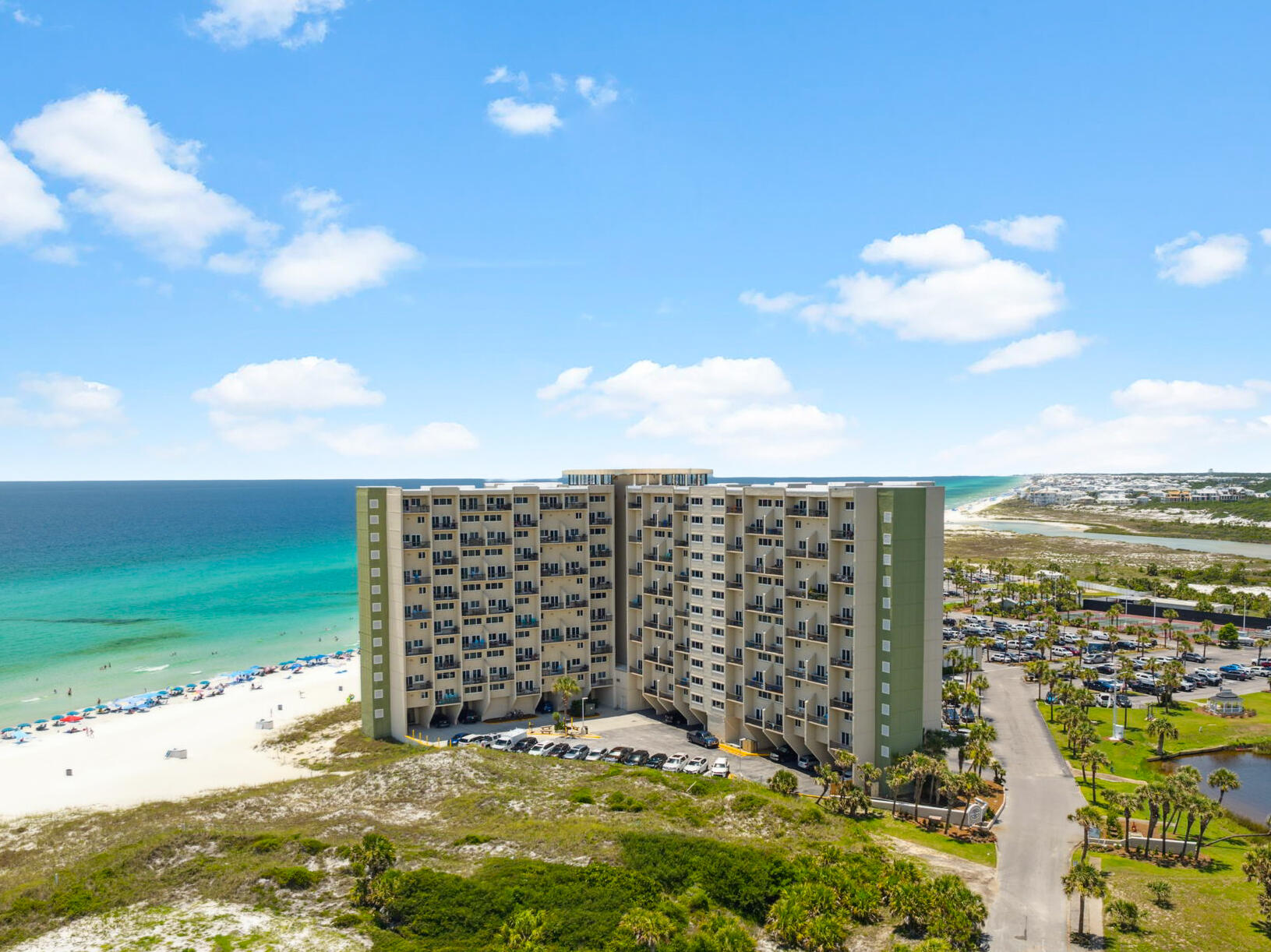 PINNACLE PORT PHASE I - Residential