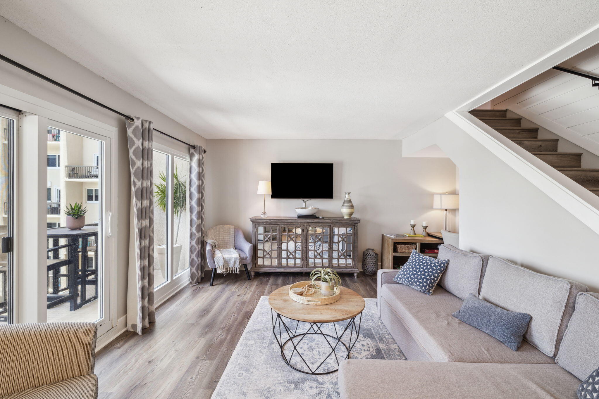 PINNACLE PORT PHASE I - Residential