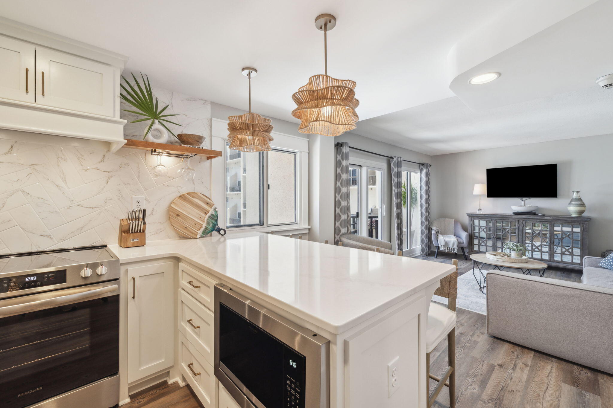 PINNACLE PORT PHASE I - Residential
