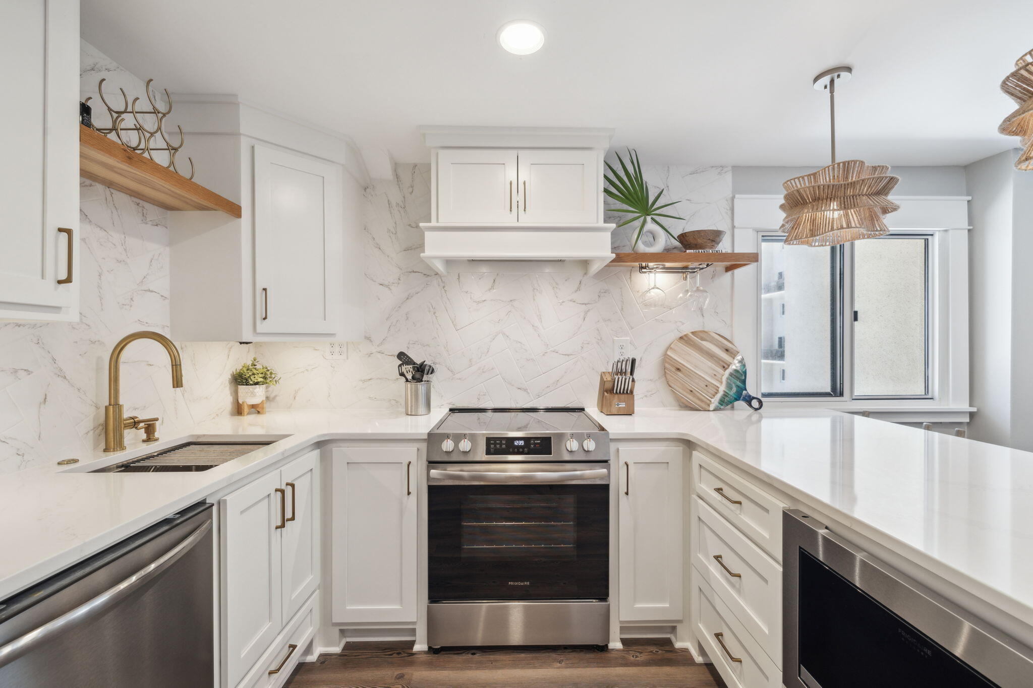PINNACLE PORT PHASE I - Residential