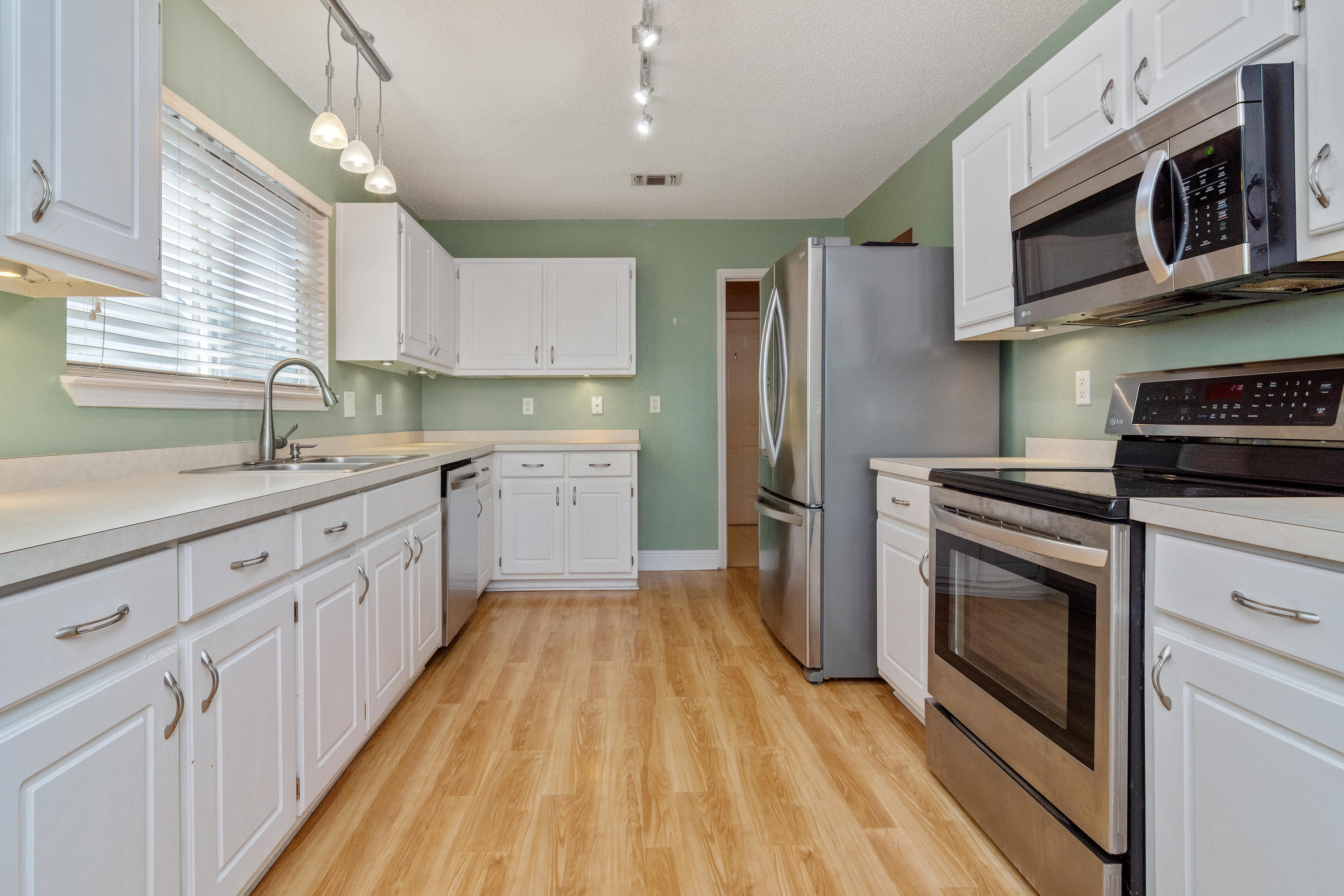 SUGAR CREEK S/D - Residential