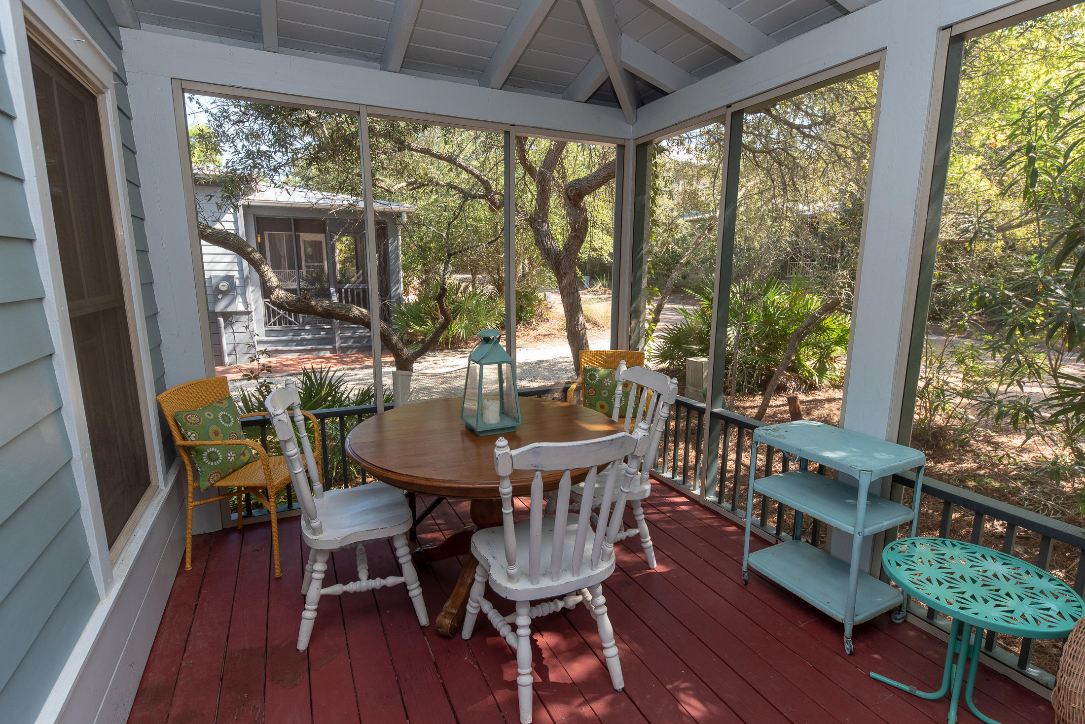 MAGNOLIA COTTAGES - Residential